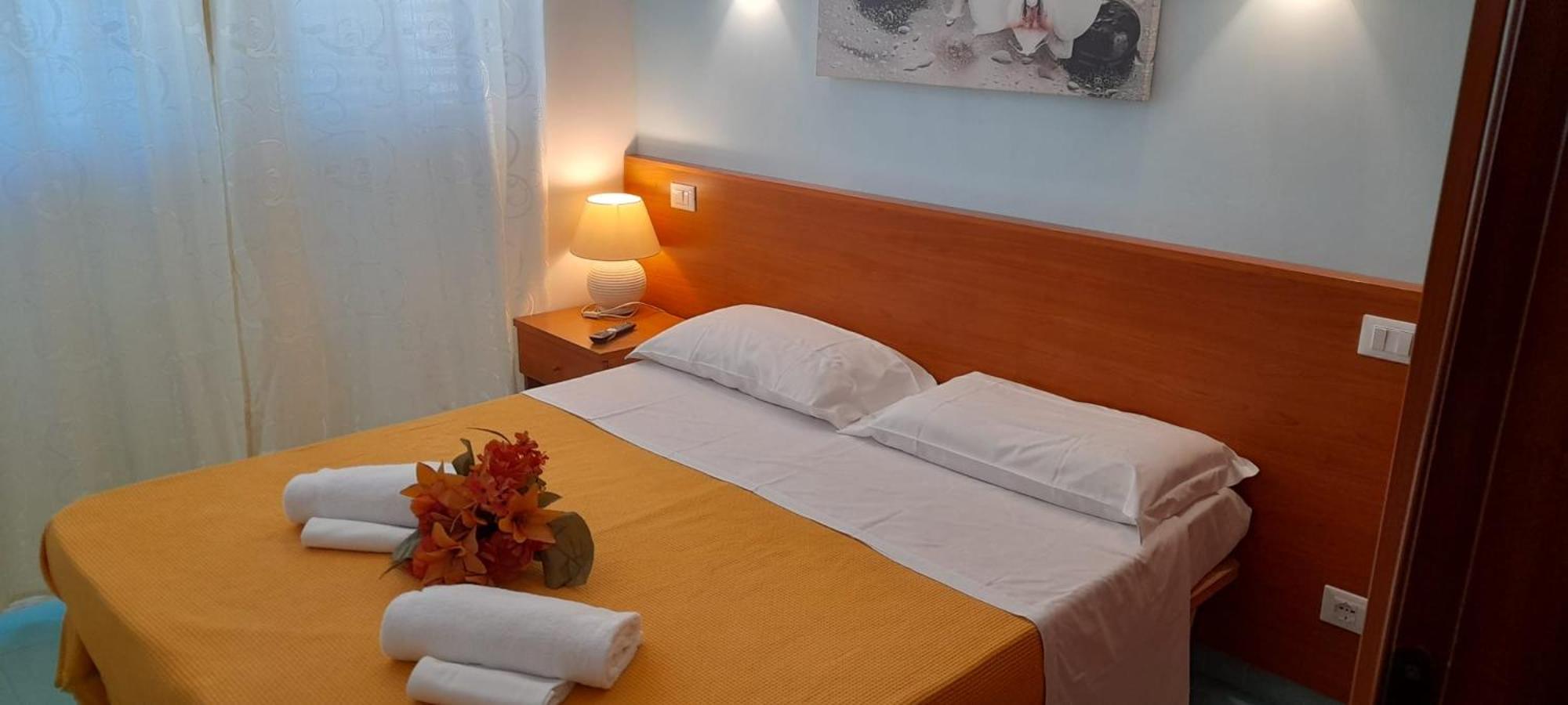 One-Bedroom Apartment (4 Adults)