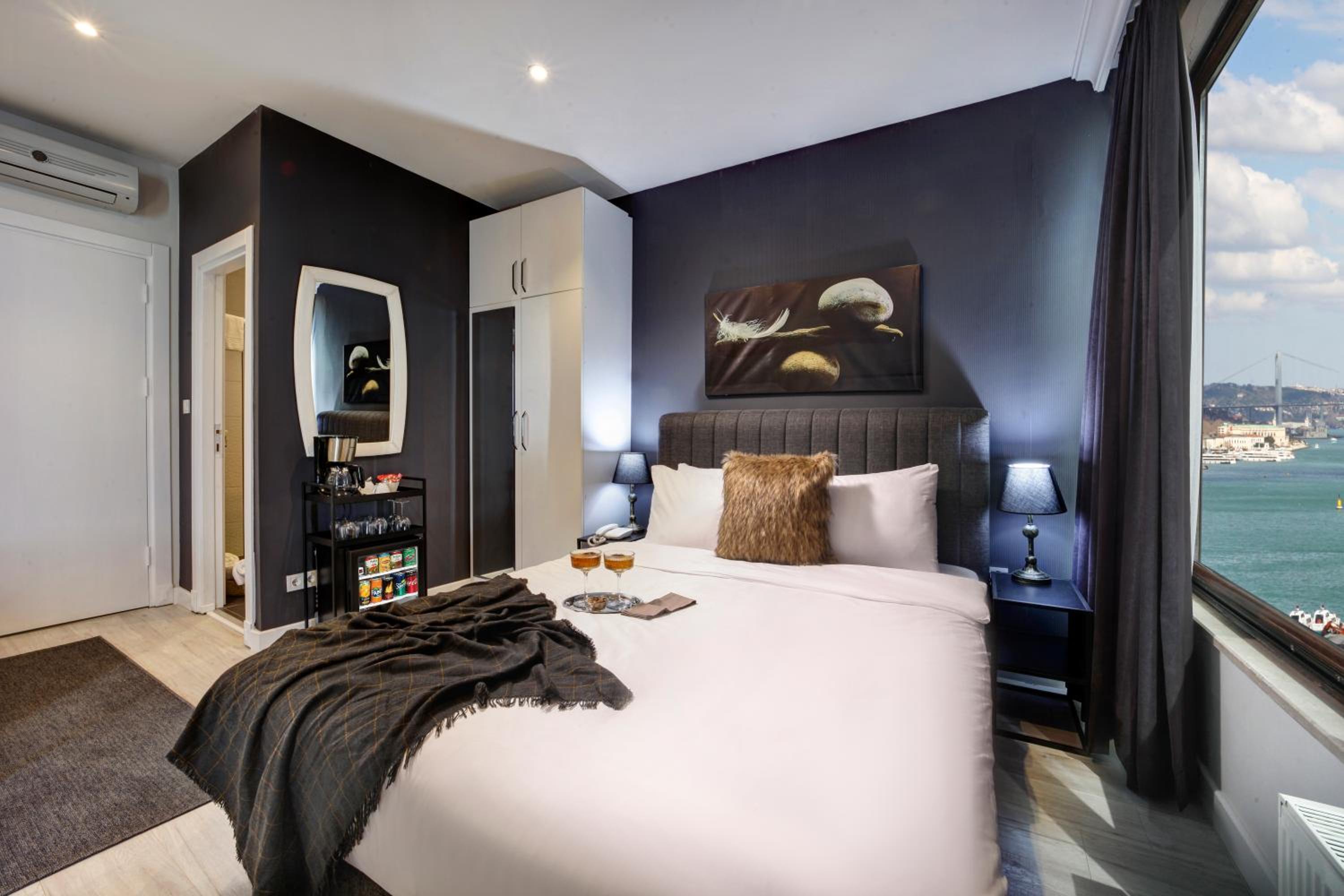King Room With Spa Bath photo 1