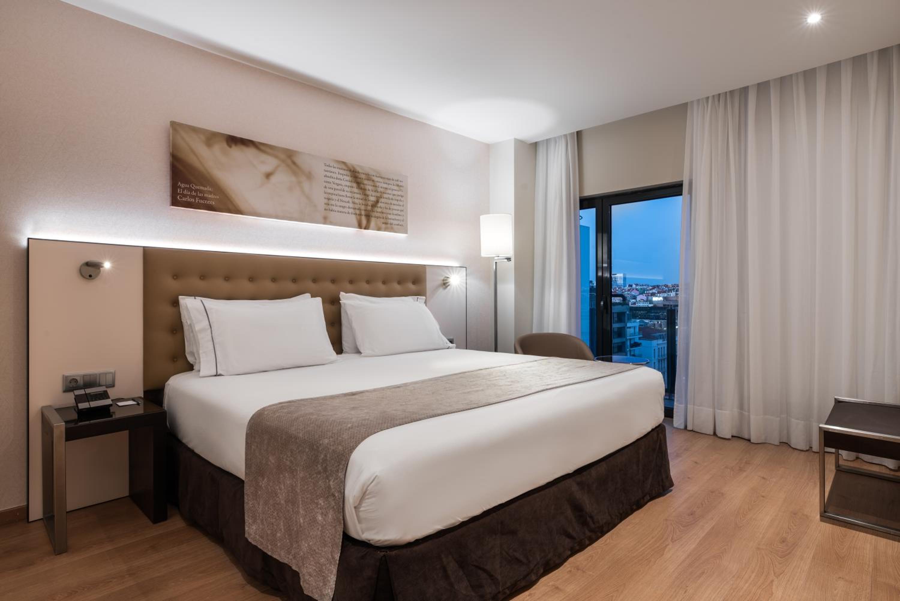 Double or Twin Room - Photo 2