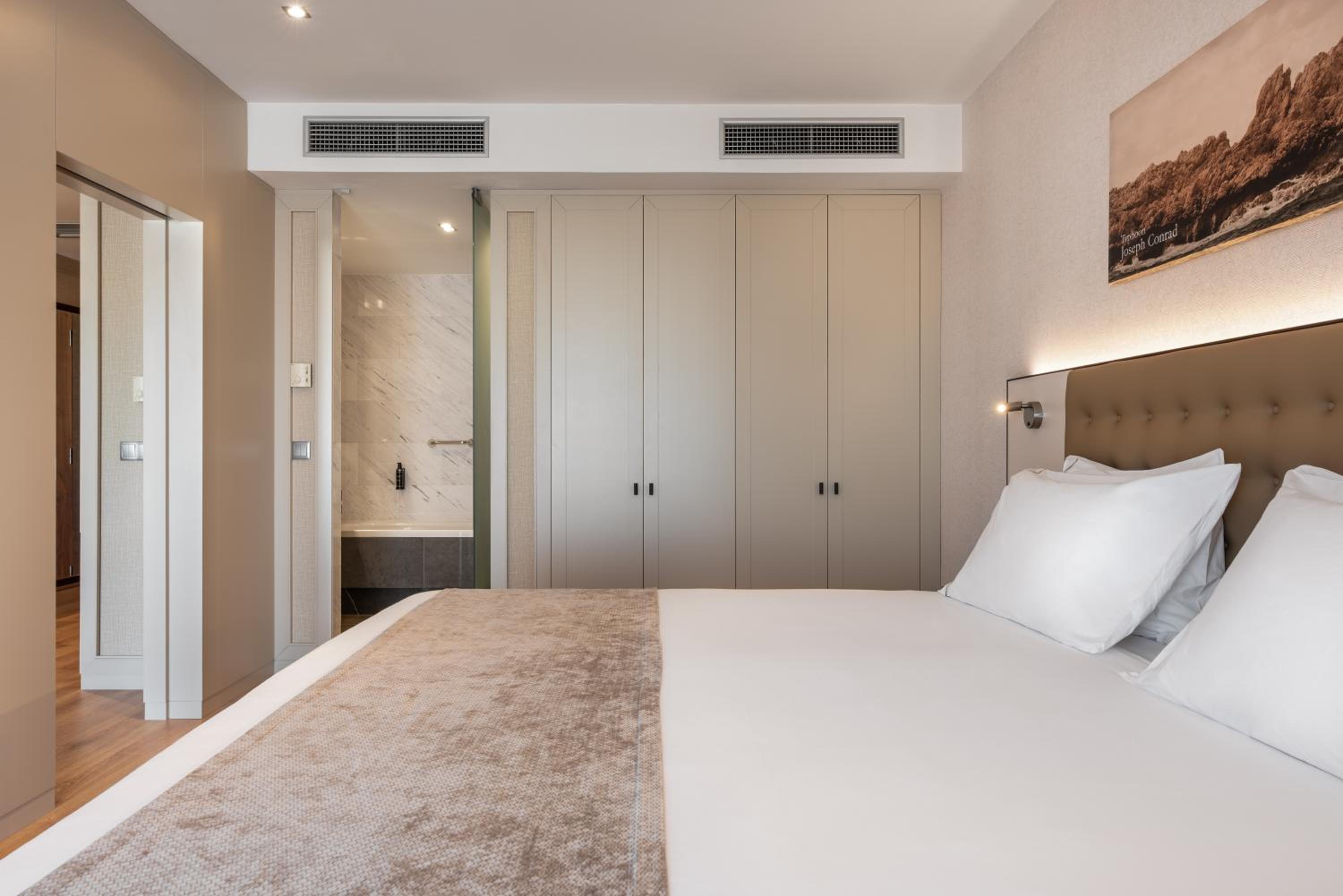 Junior Suite - Photo 10