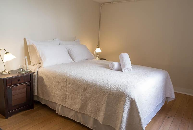 Single Room - Photo 2