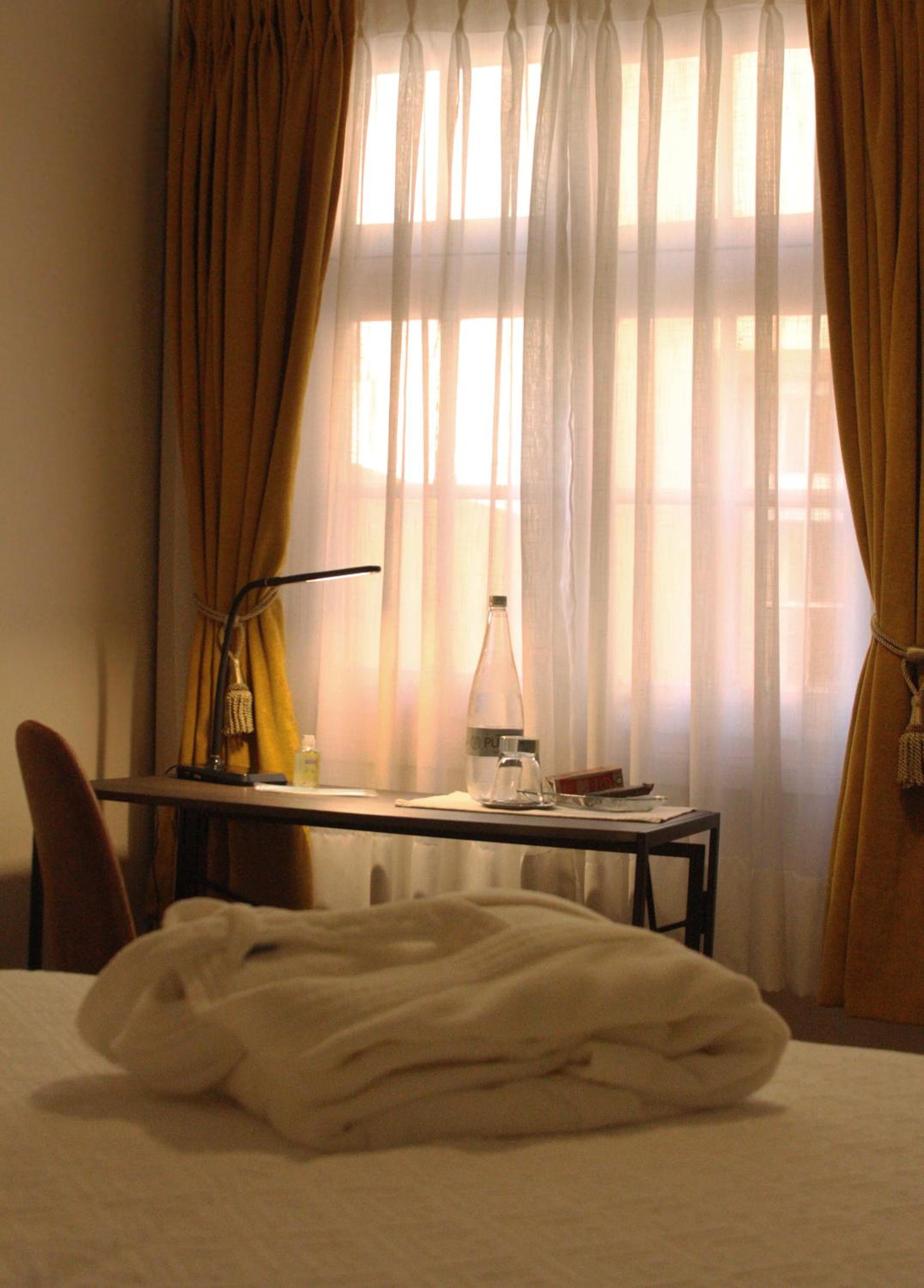 Single Room - Photo 4