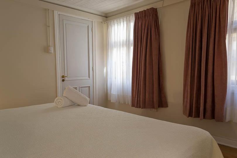 Superior King Suite photo 1