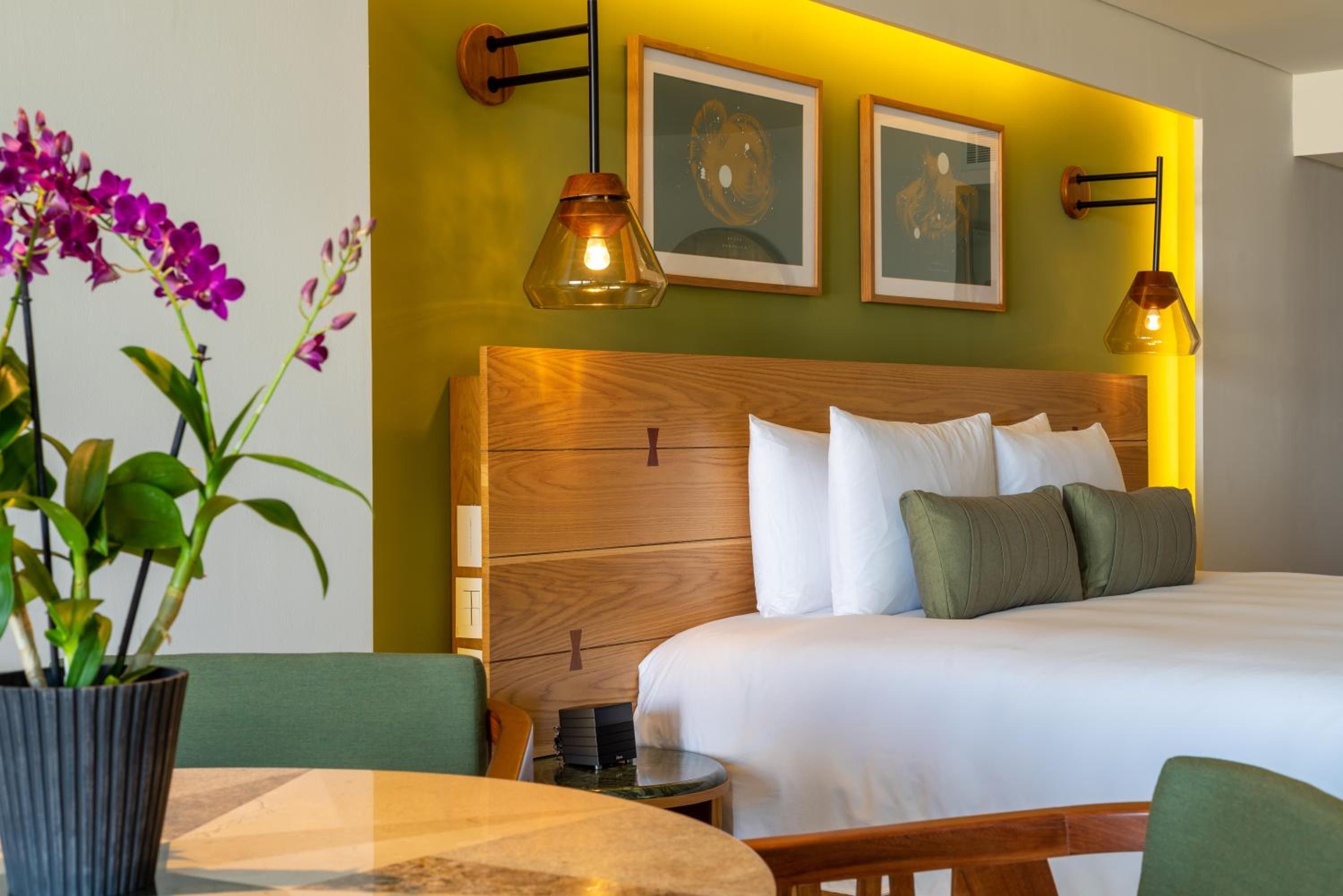 Premium Room, 1 King Bed (Seafront, Beach Access)