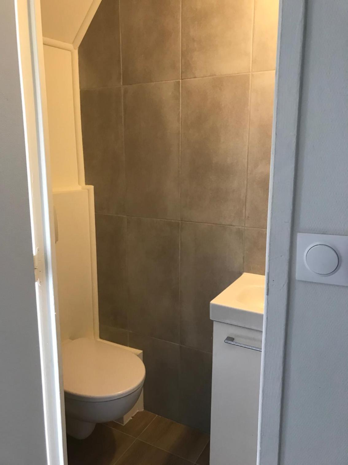 Two-Bedroom Apartment - Photo 18