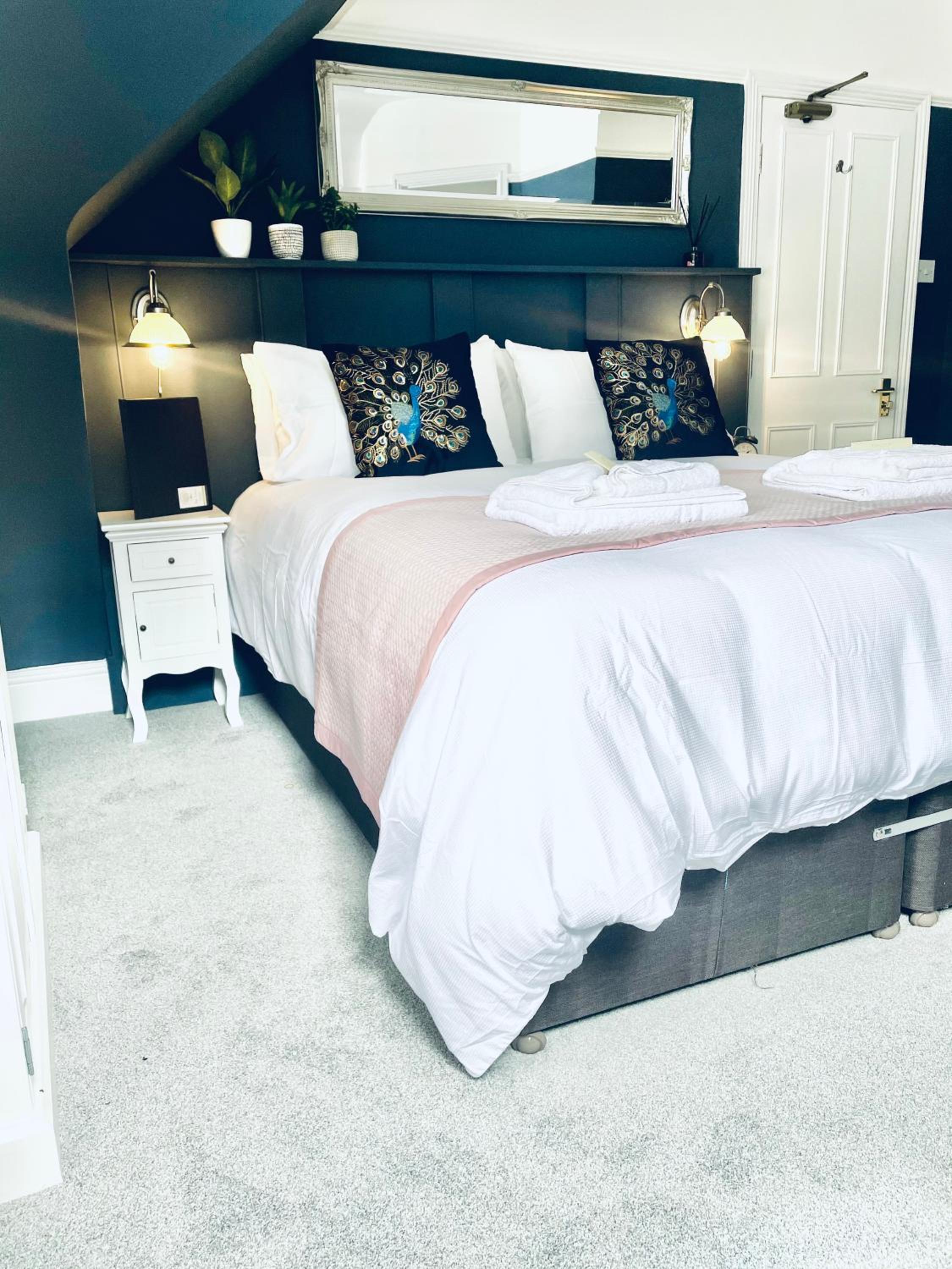 Deluxe Double Room with Shower photo 1