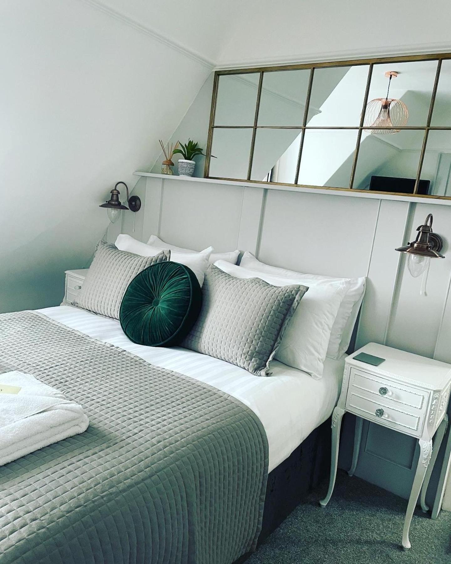 Double Room with Private Bathroom photo 1