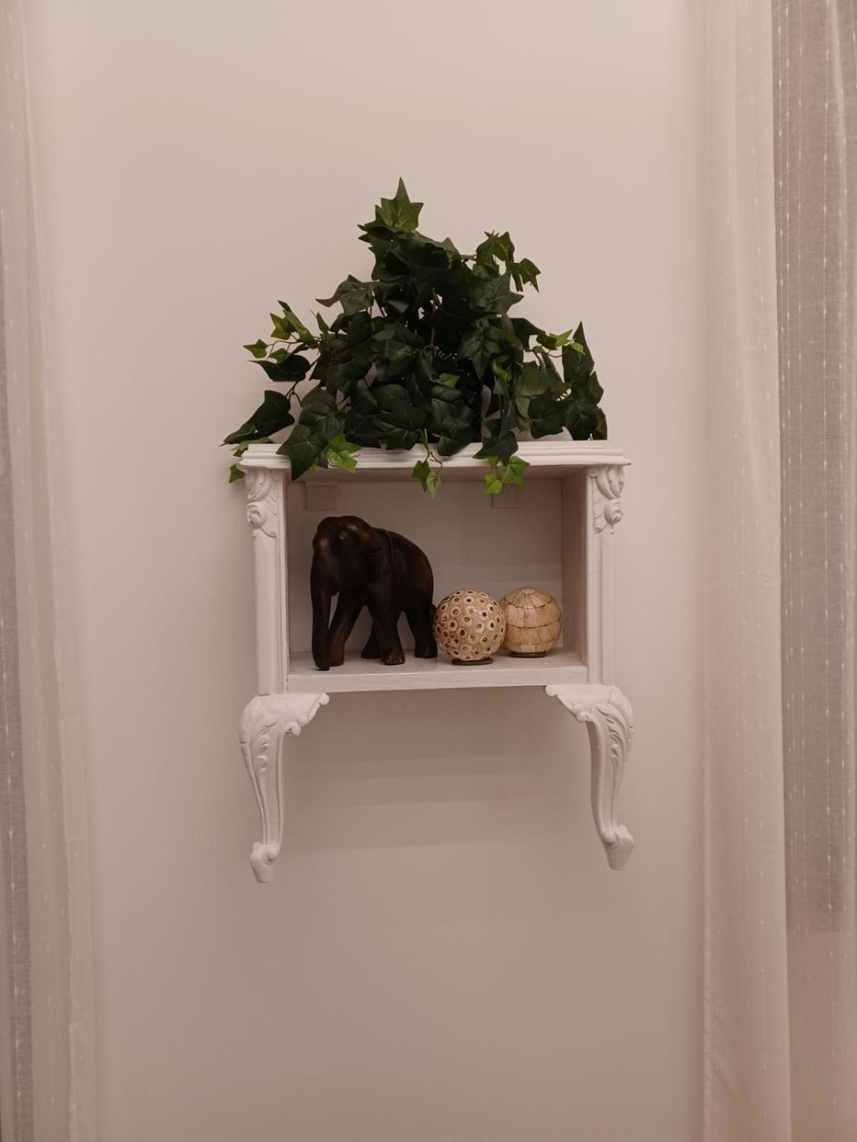 Studio Apartment - Photo 39