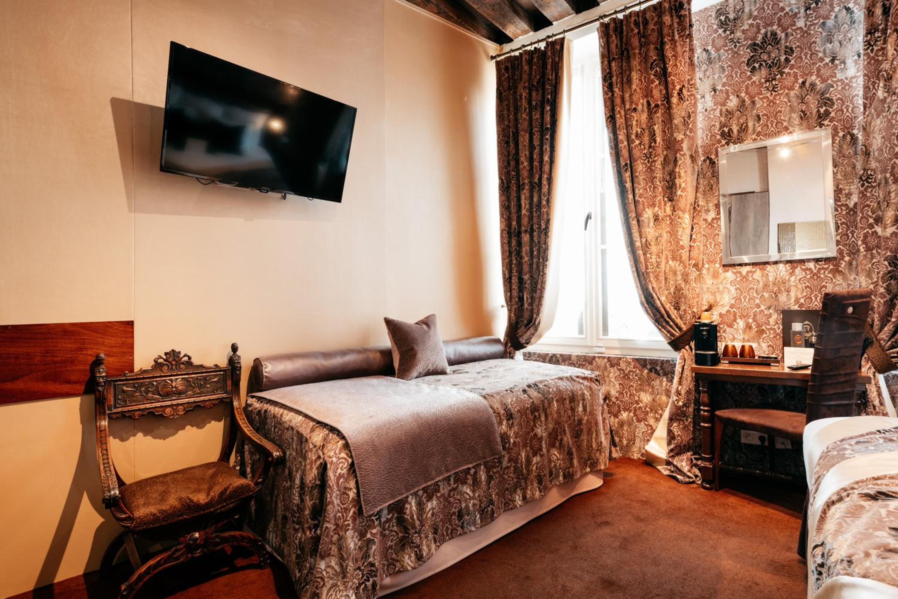 Prestige Double Room photo 3