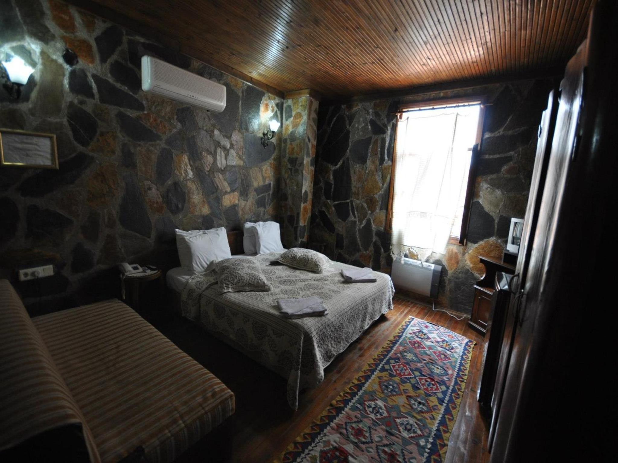 Comfort Triple Room photo 3