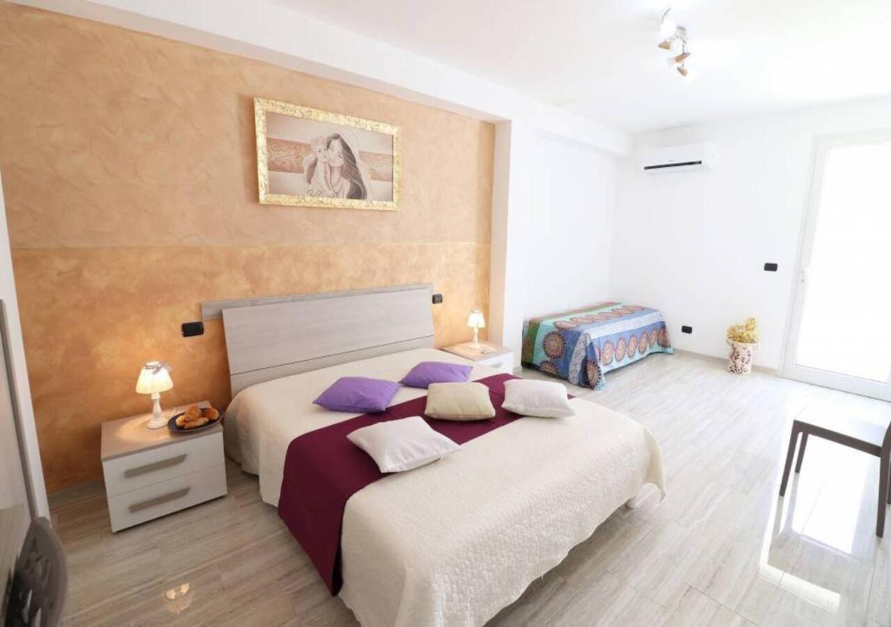Apartment with Terrace photo 1
