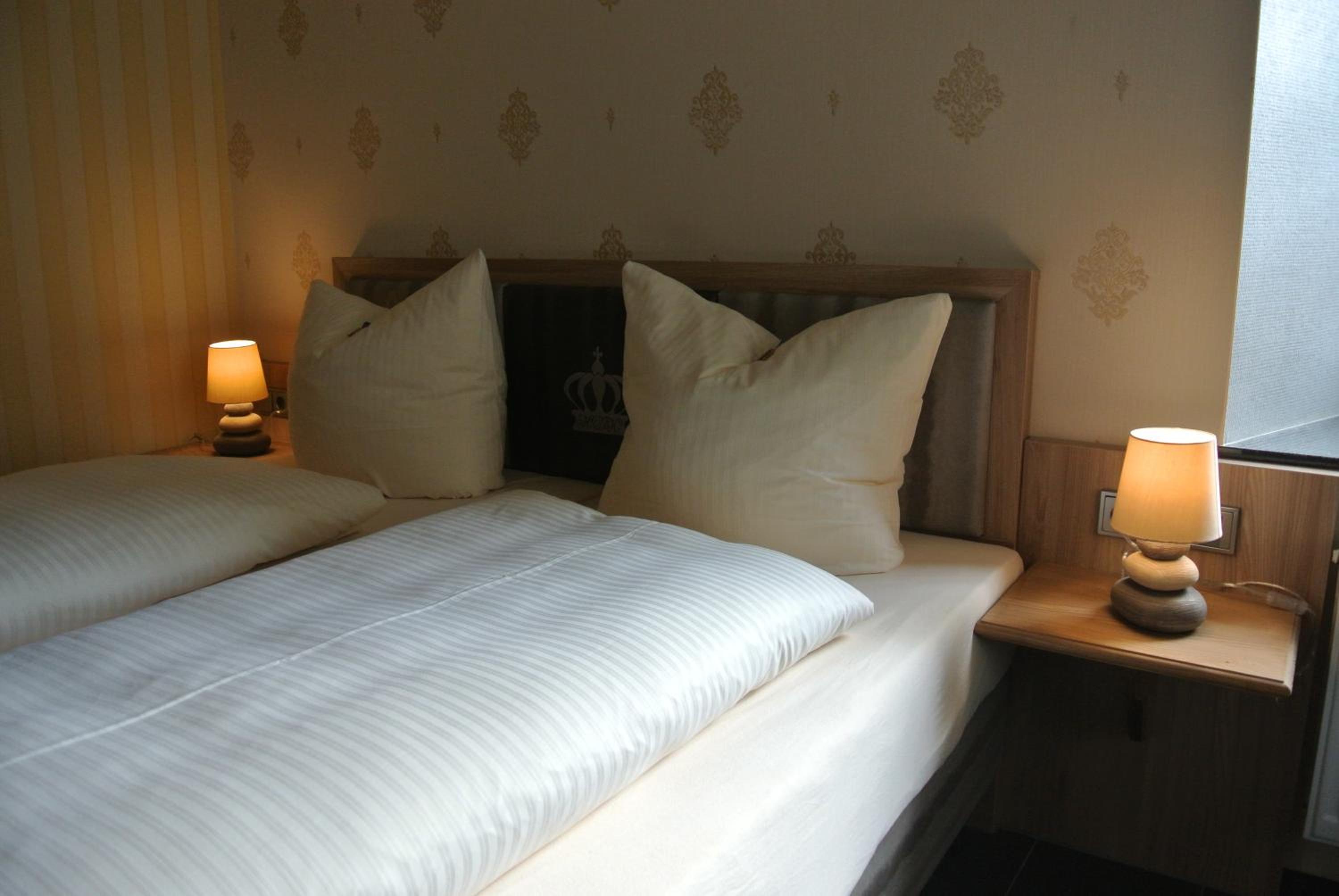 Double Room - Photo 4