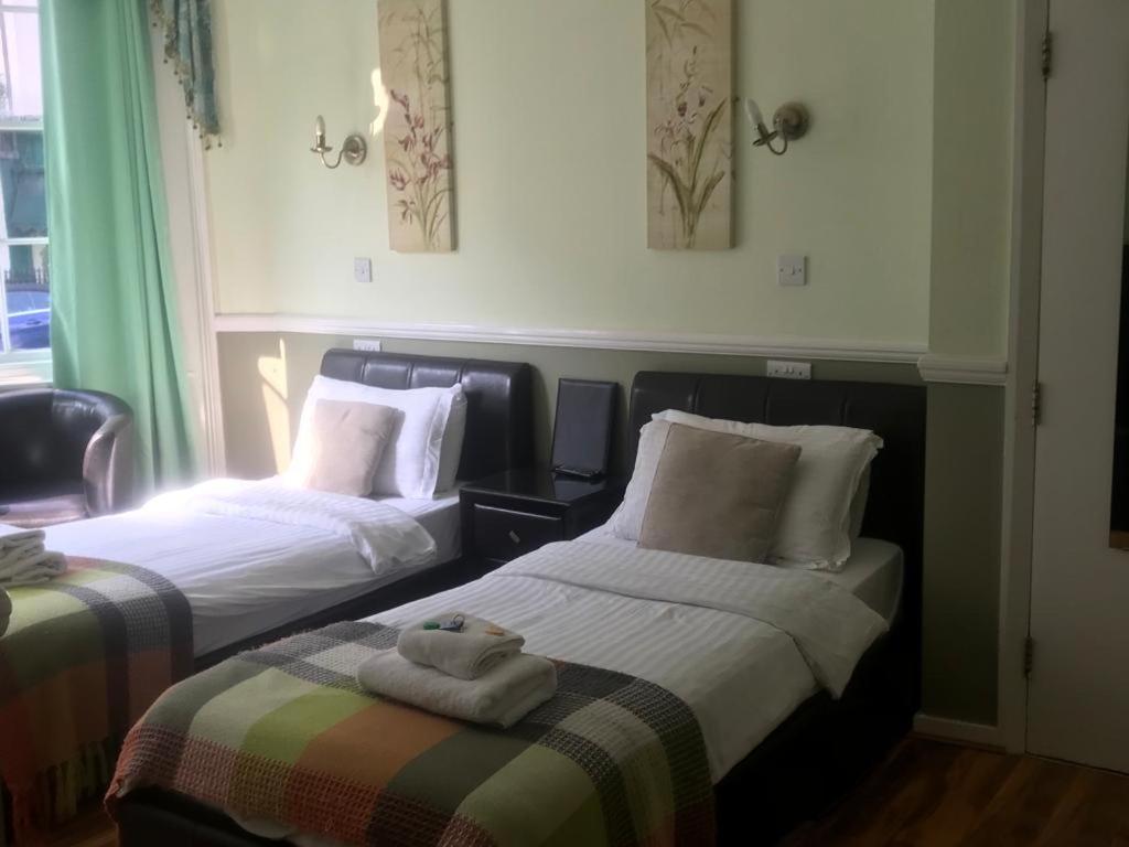 Superior Twin Room photo 2