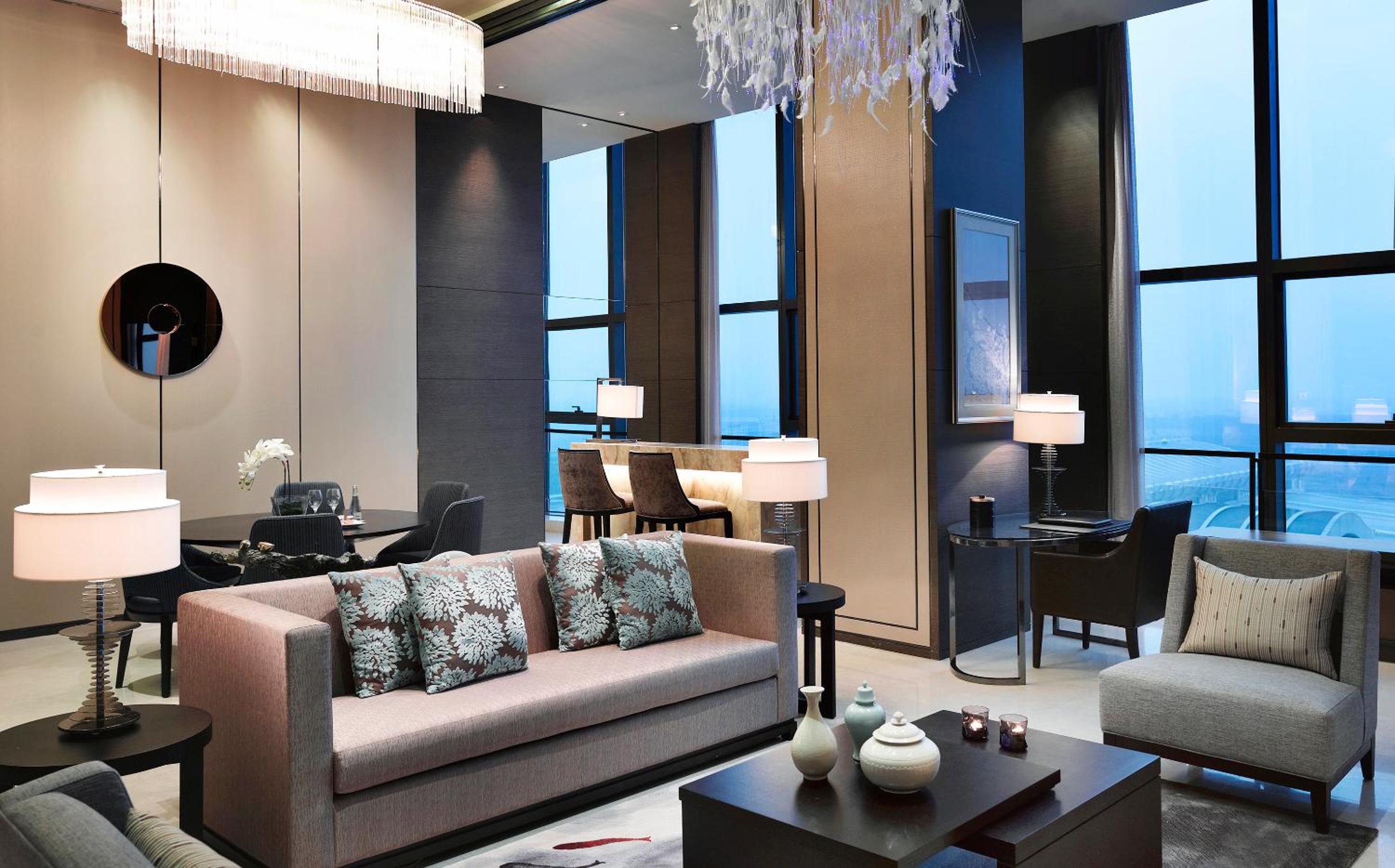 Suite The Level photo 2
