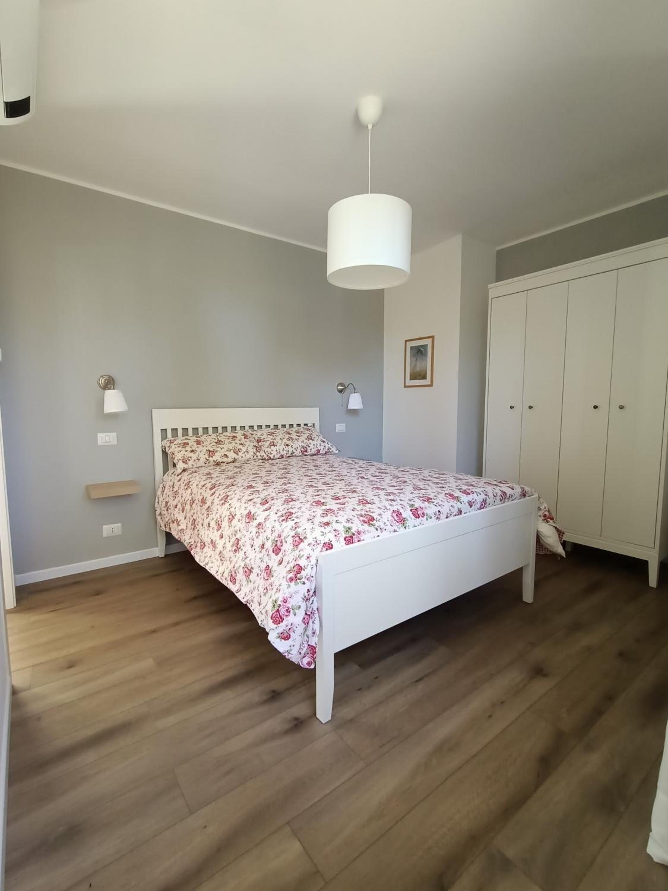 Two-Bedroom House photo 2