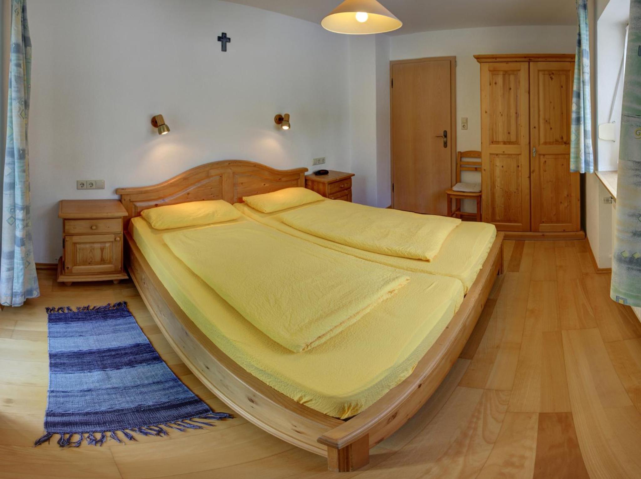 Apartment with Terrace photo 3