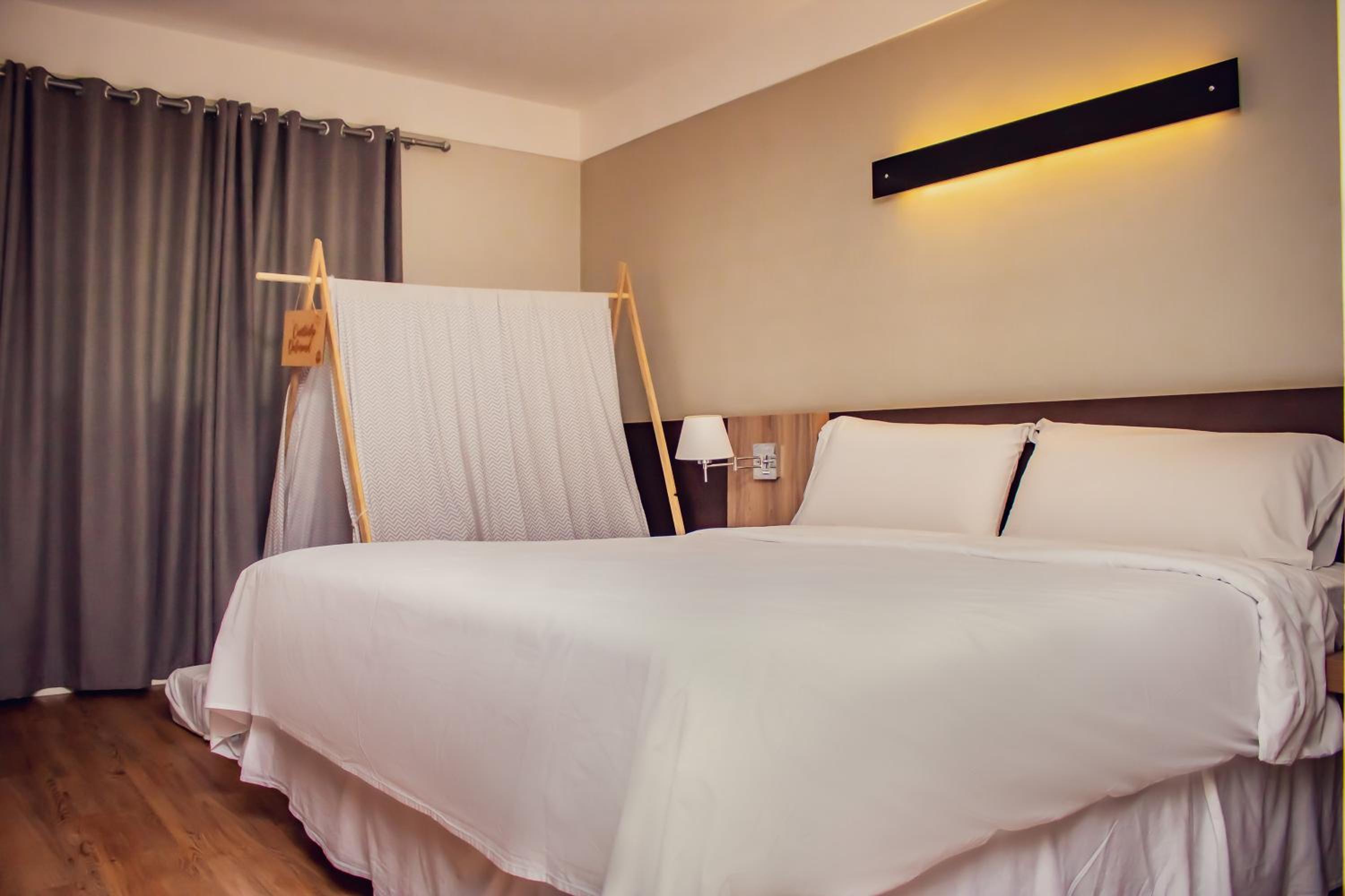 Deluxe Double Room with Extra Bed photo 1