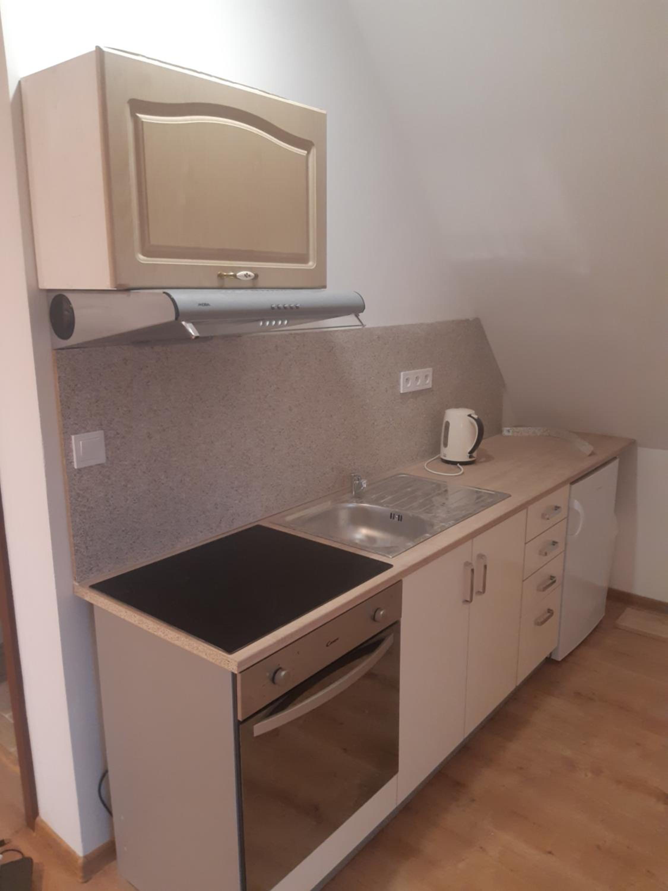 Studio Apartment photo 2