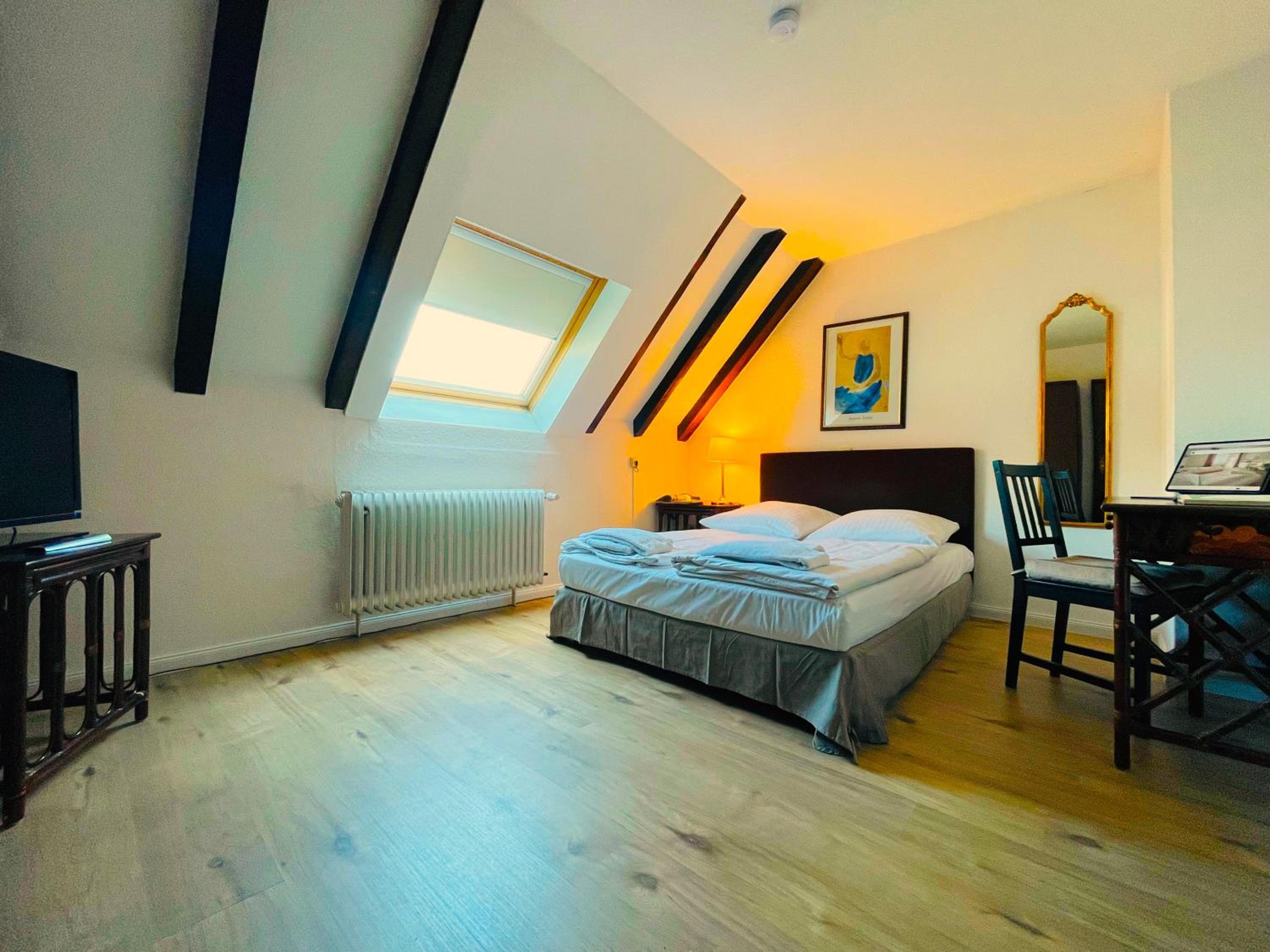 Standard Double Room photo 1