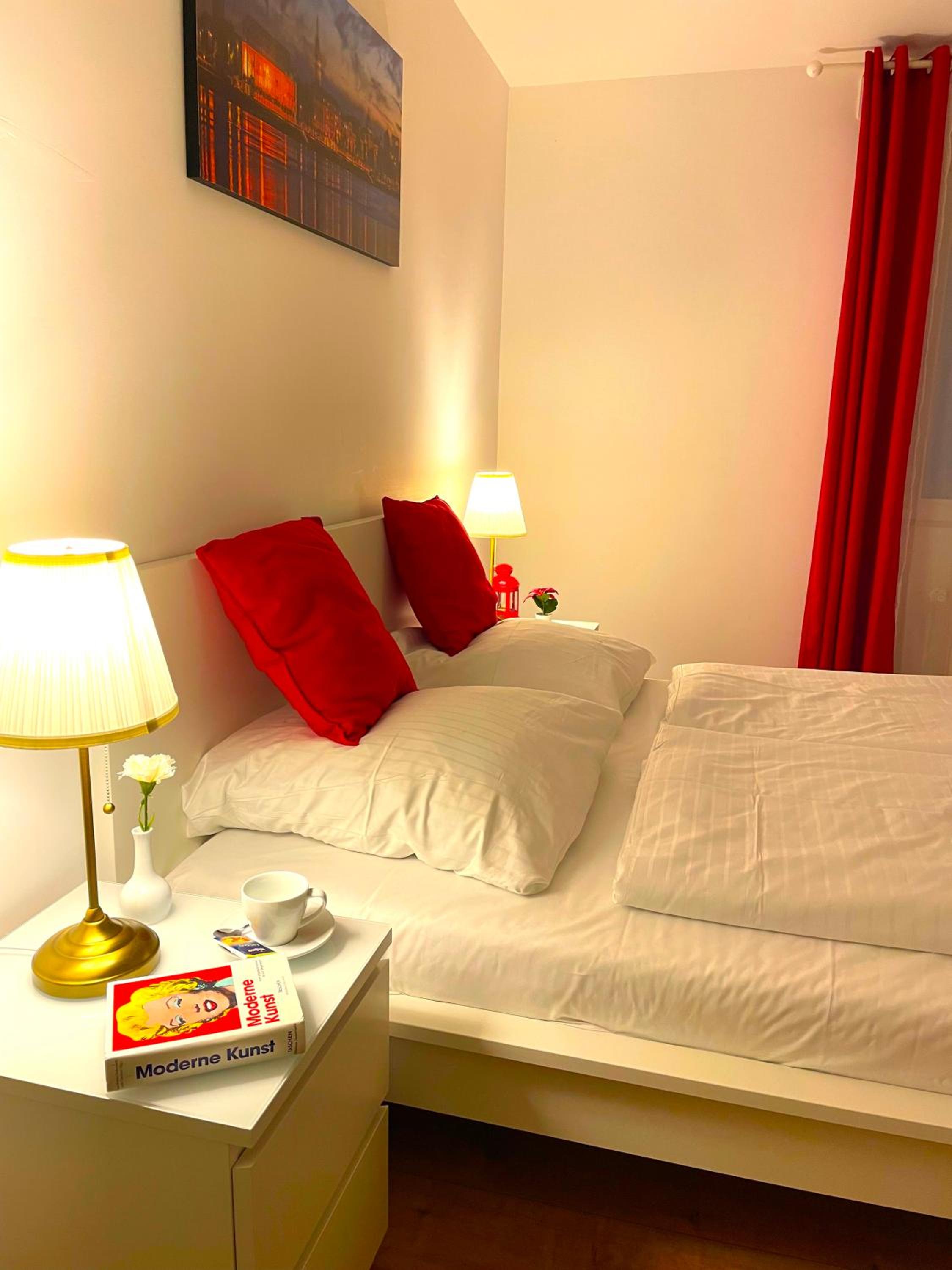 Double Room with Balcony photo 2