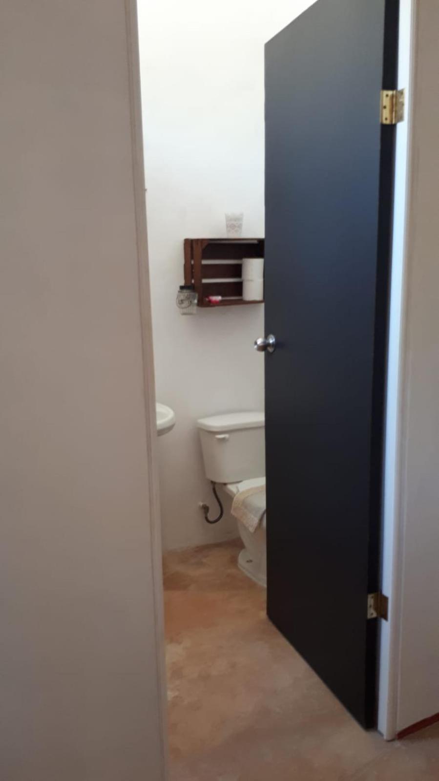 Economy Double Room - Photo 8