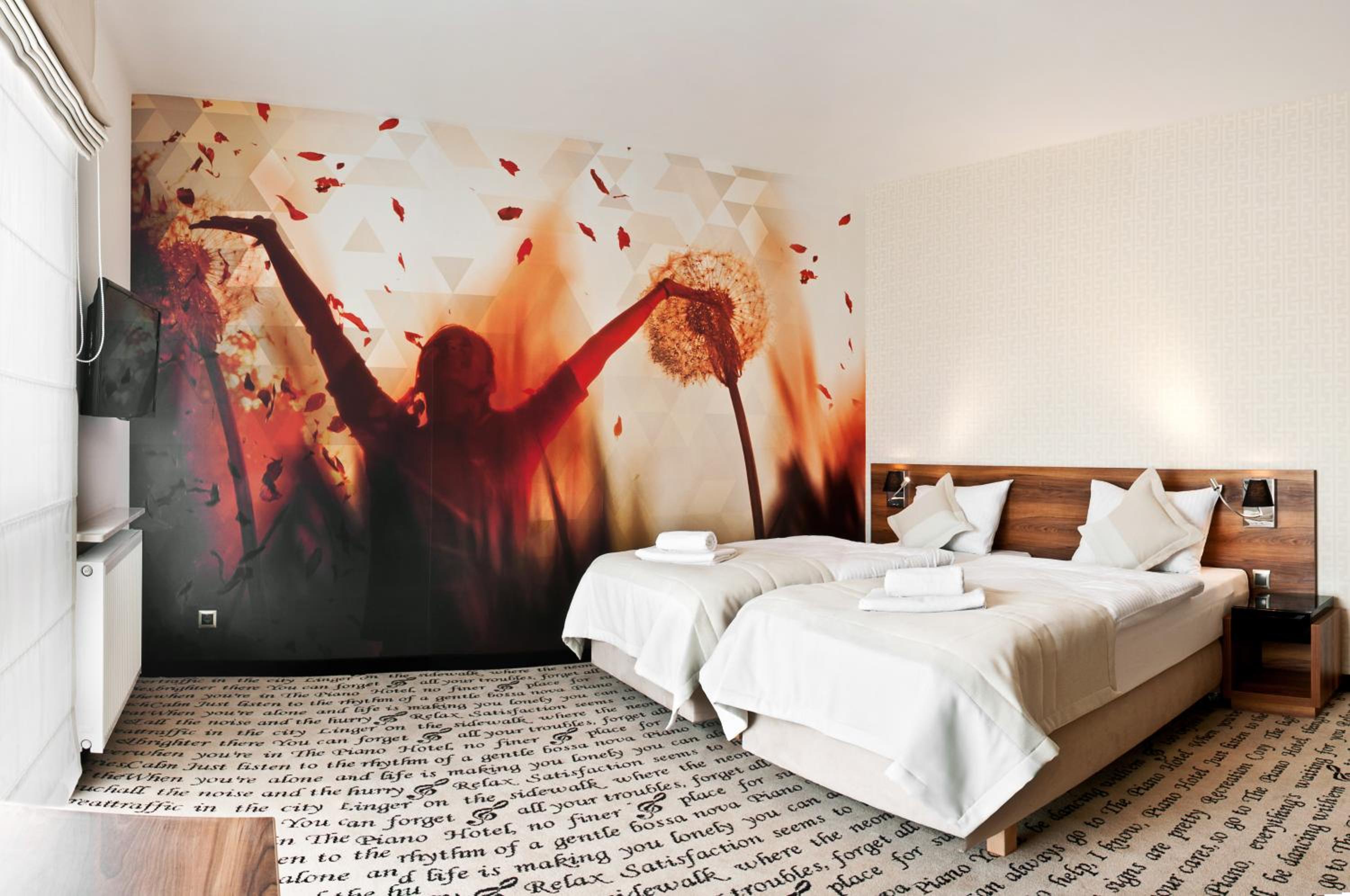 Twin Room - Photo 4