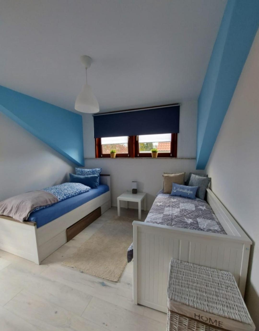 Three-Bedroom Apartment photo 2