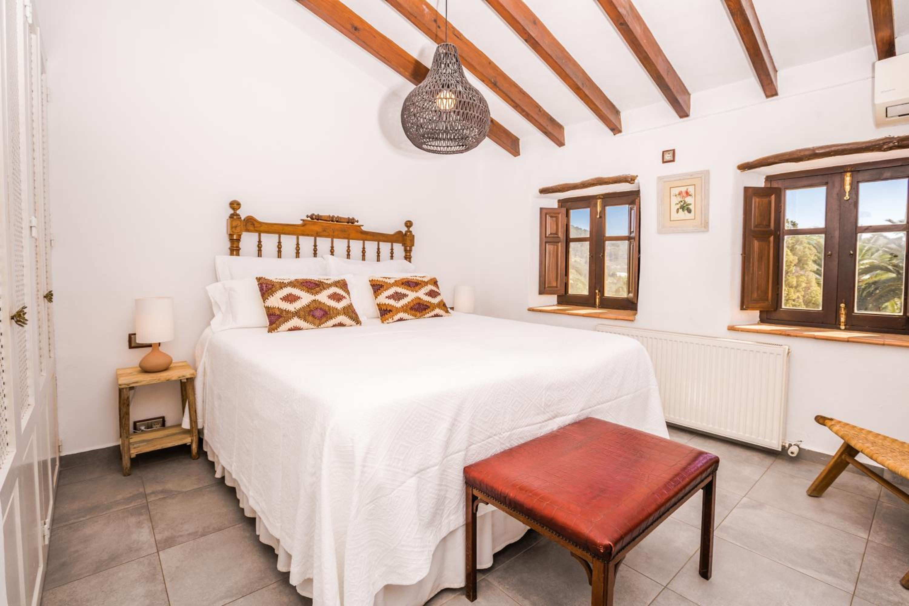 Double Room with Spa Bath - Photo 4