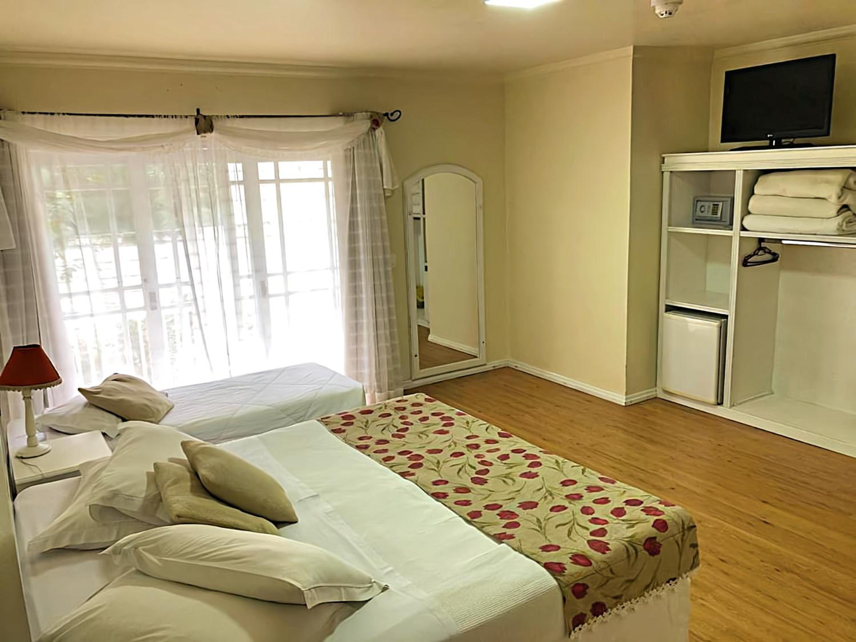 Triple Room with Balcony photo 3