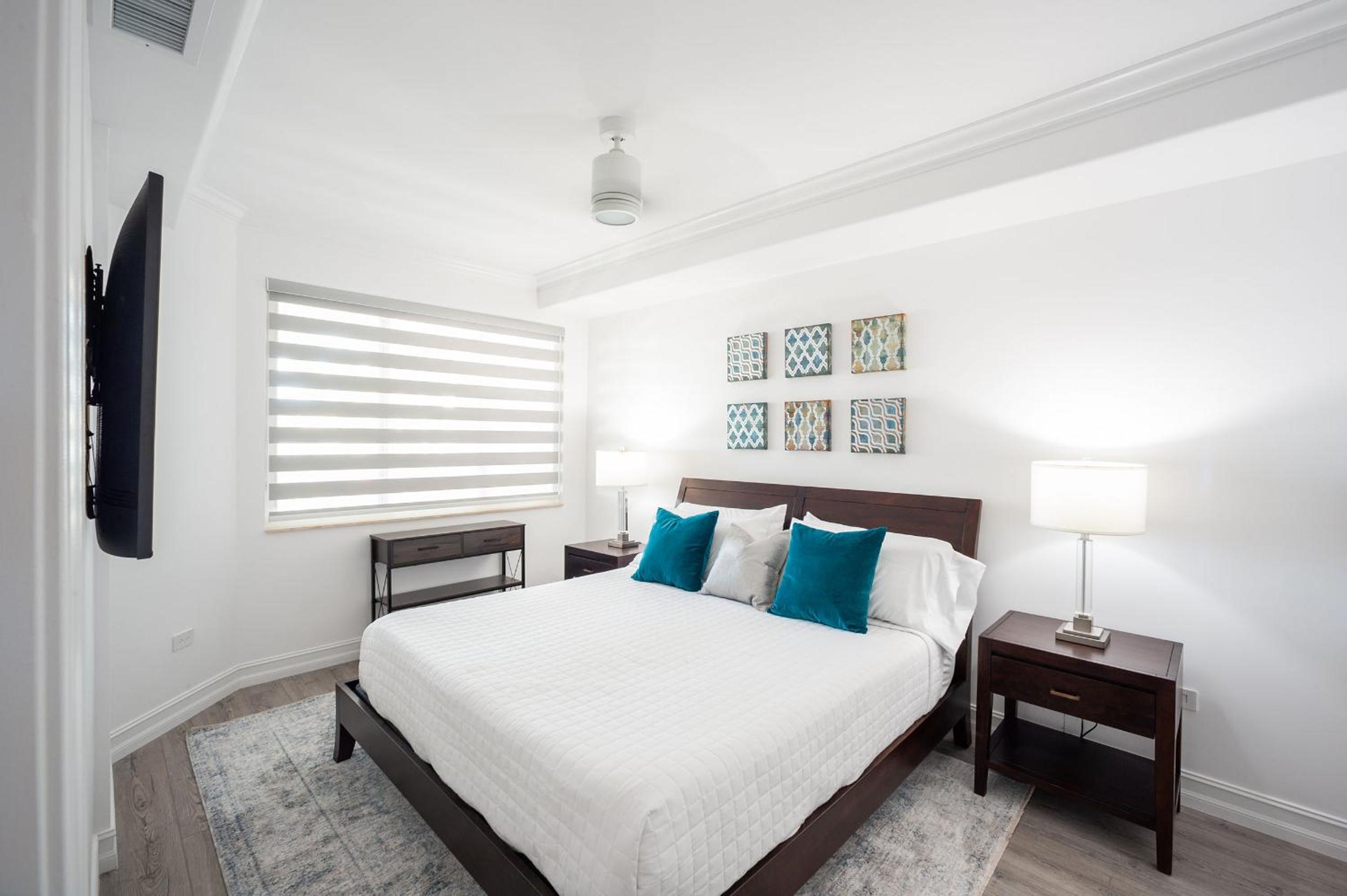 Three-Bedroom Suite photo 2