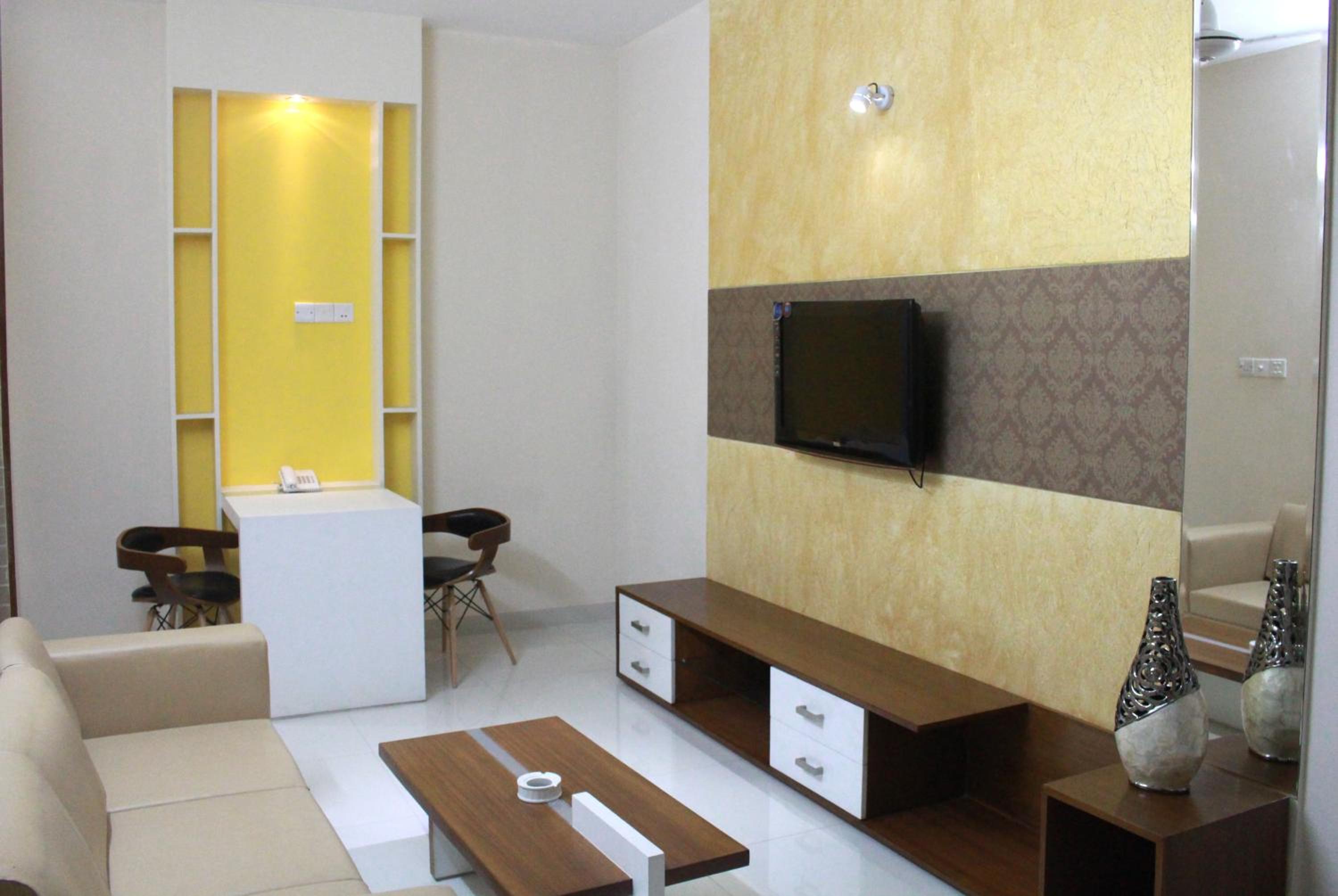 Deluxe King Room photo 2