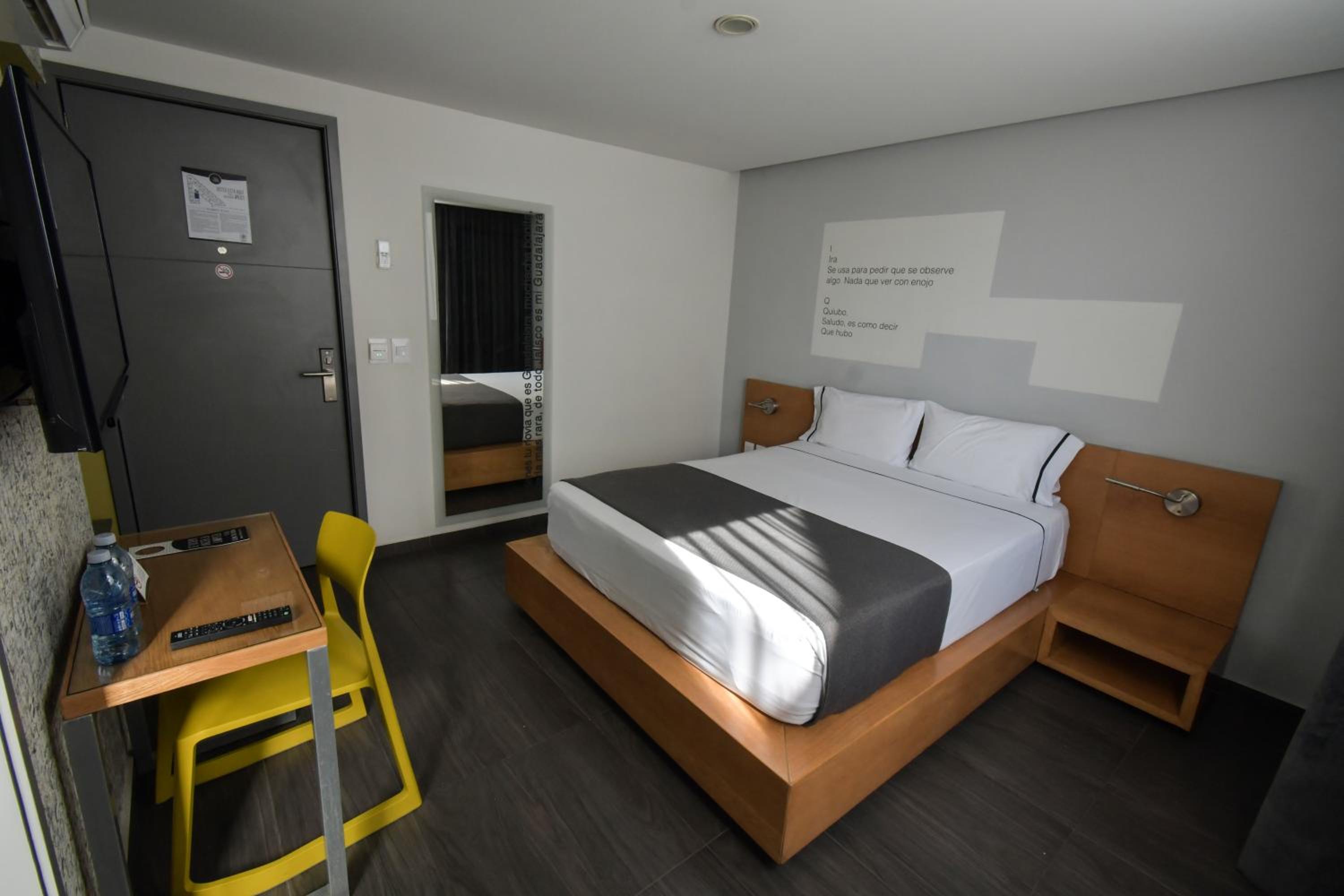 Chambre Lit Queen-Size