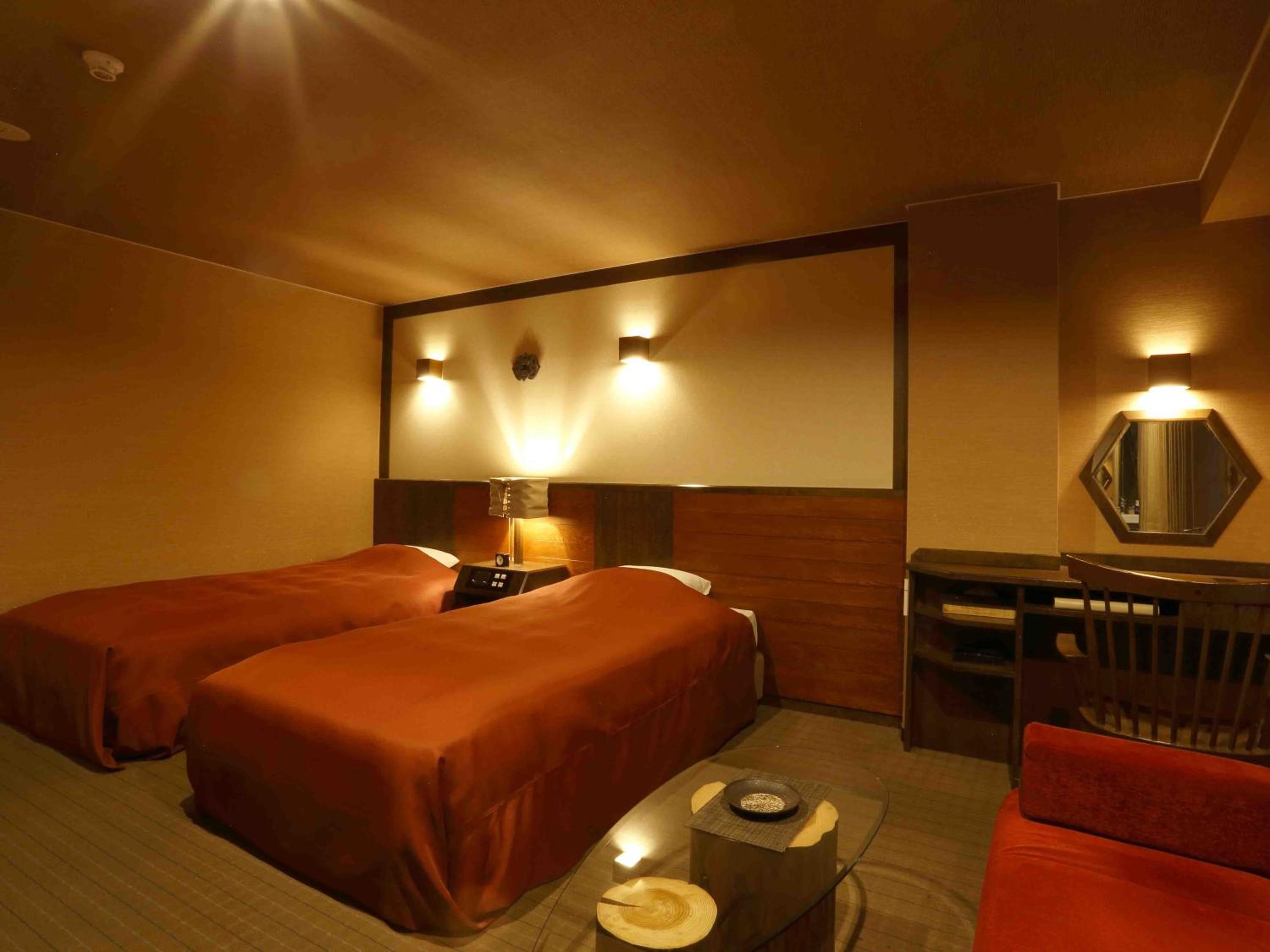 Standard Twin Room - Buffet Breakfast + Buffet Dinner Included  - Non-Smoking - Photo 1