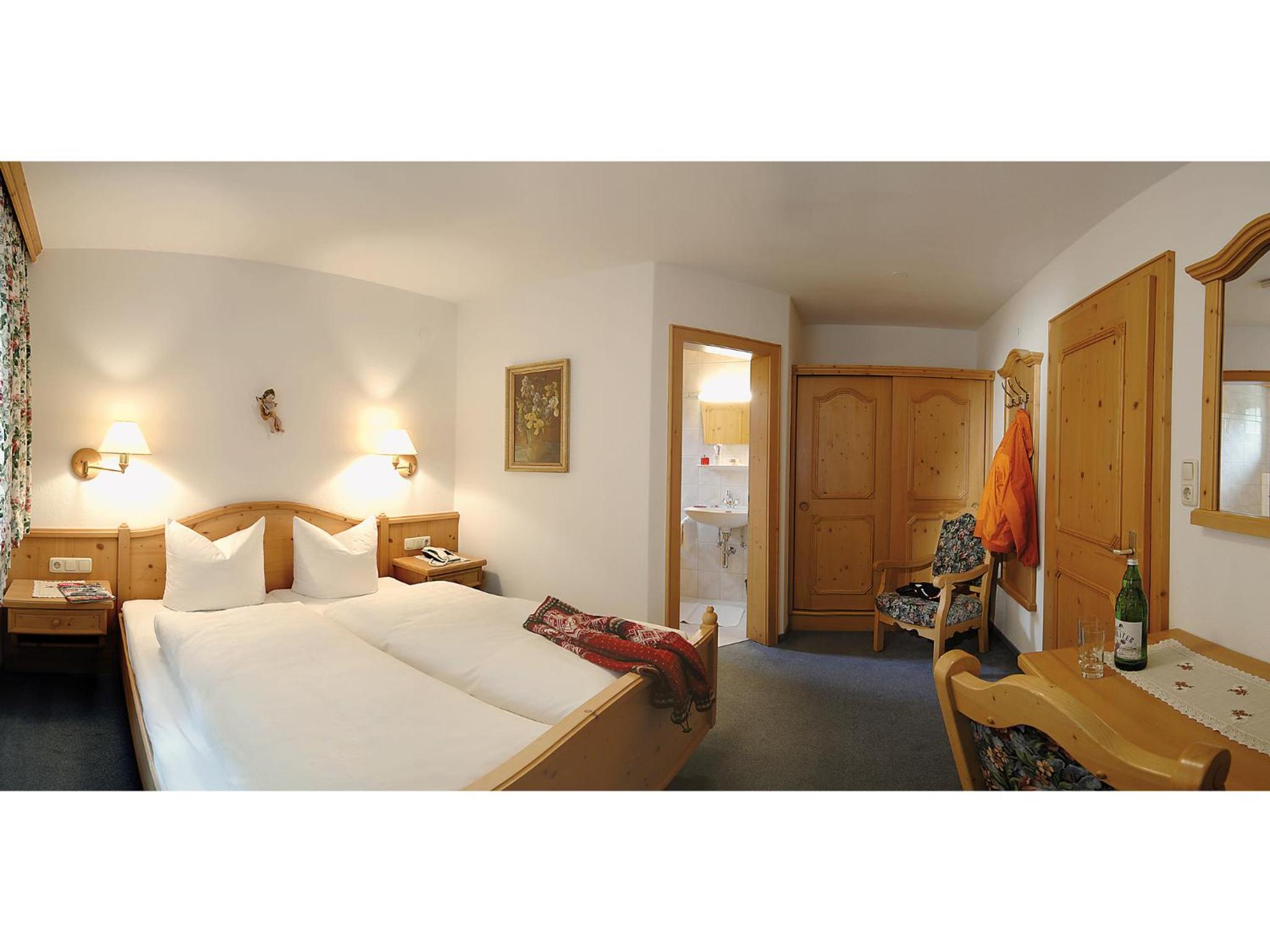 Classic Double Room photo 3