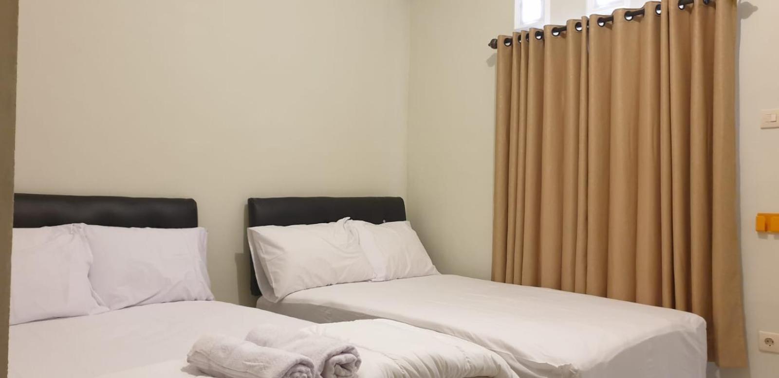 Twin Room - Photo 5