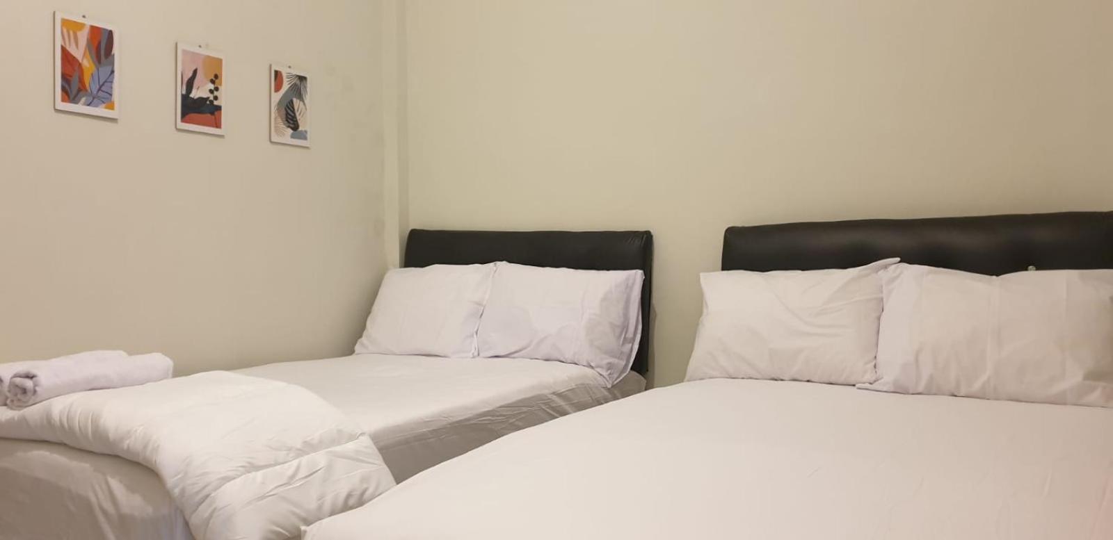Twin Room - Photo 9