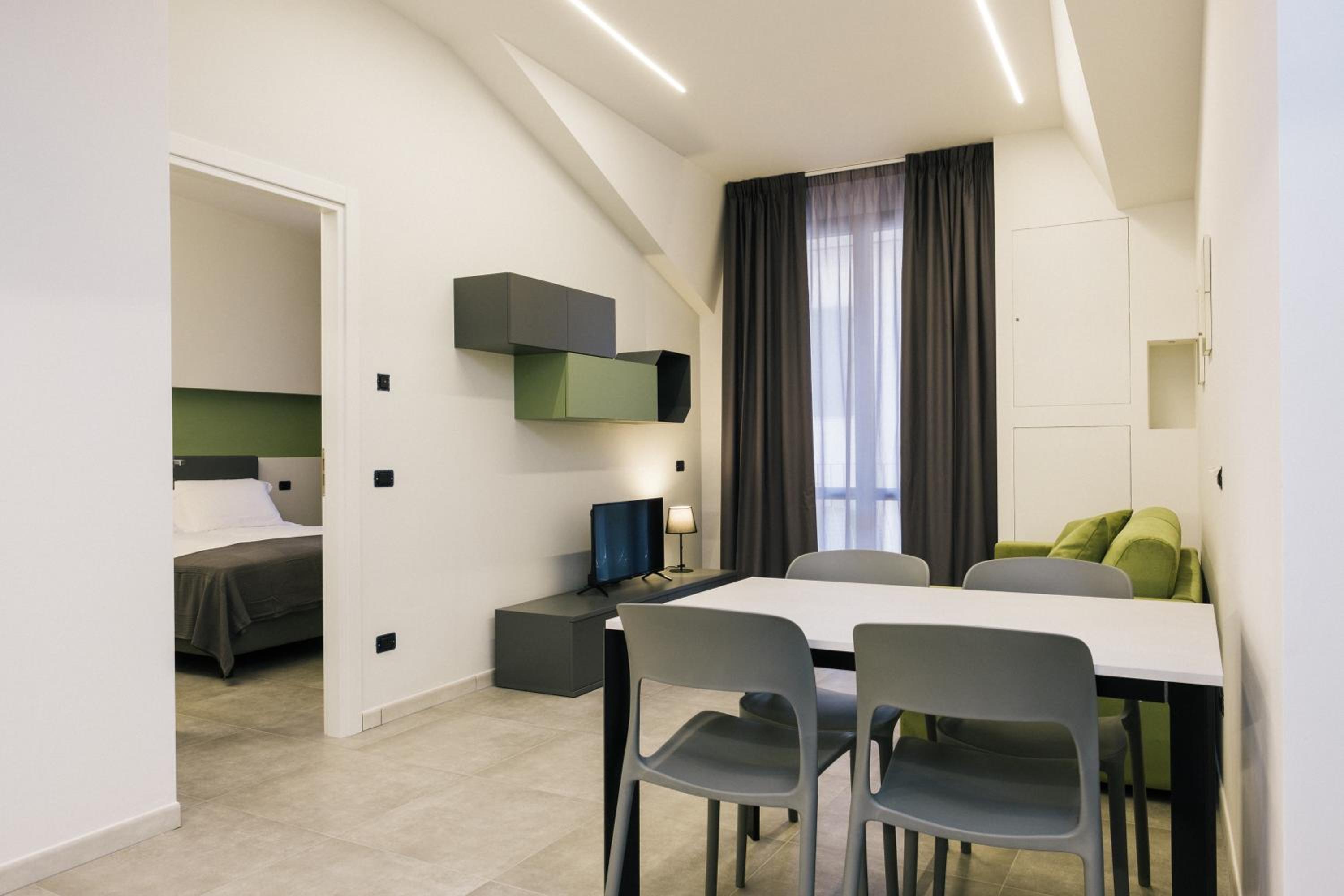 Family Suite - Photo 17