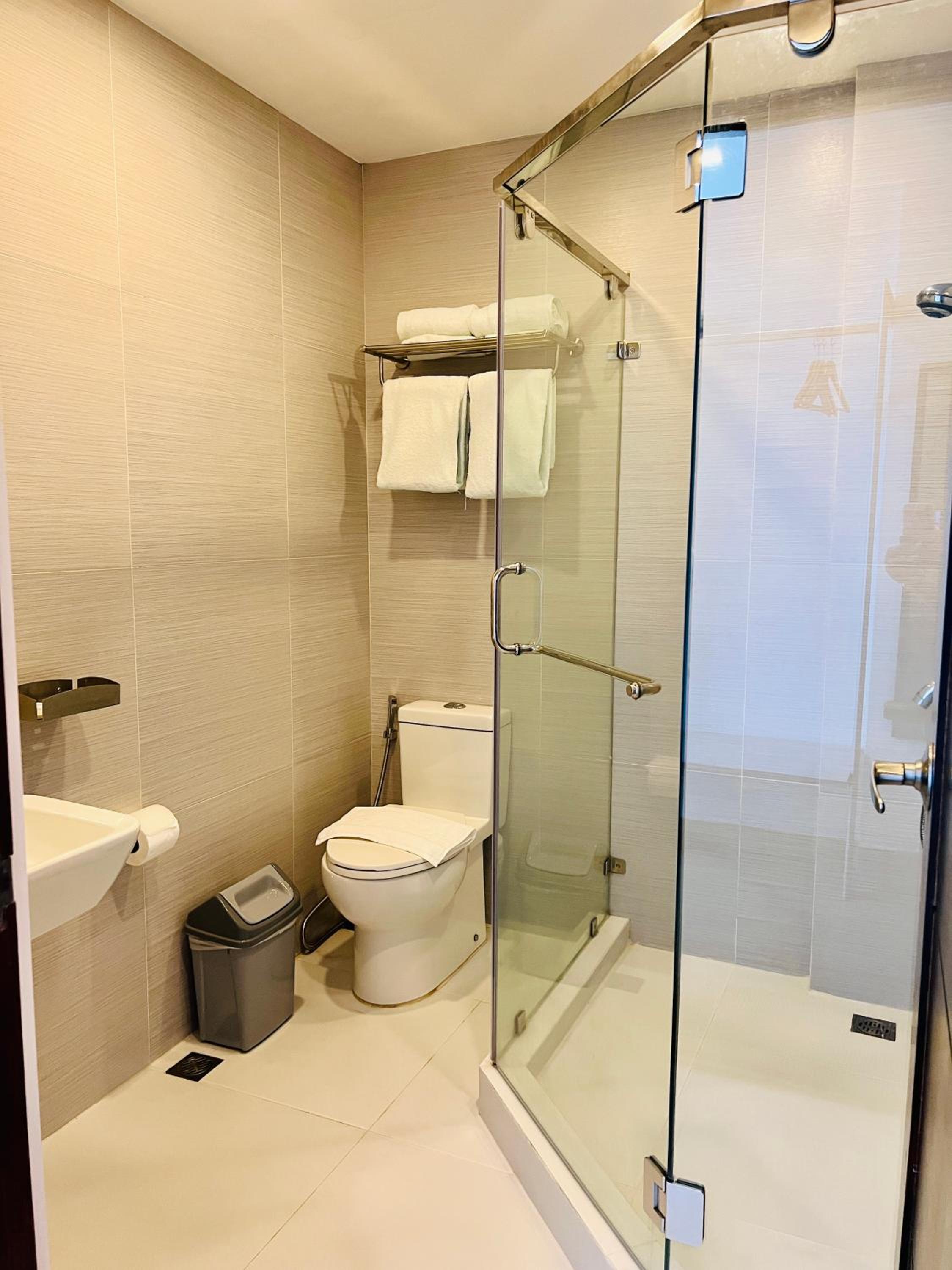 Superior Quadruple Room photo 2