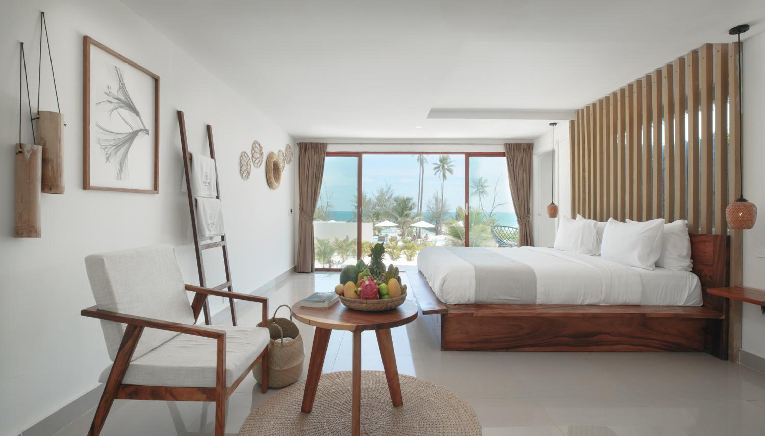 Deluxe Double Room with Balcony and Sea View - Photo 5