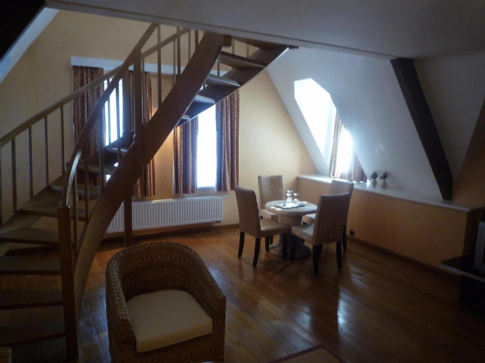 Family Suite (2 Adults + 1 Child) photo 3