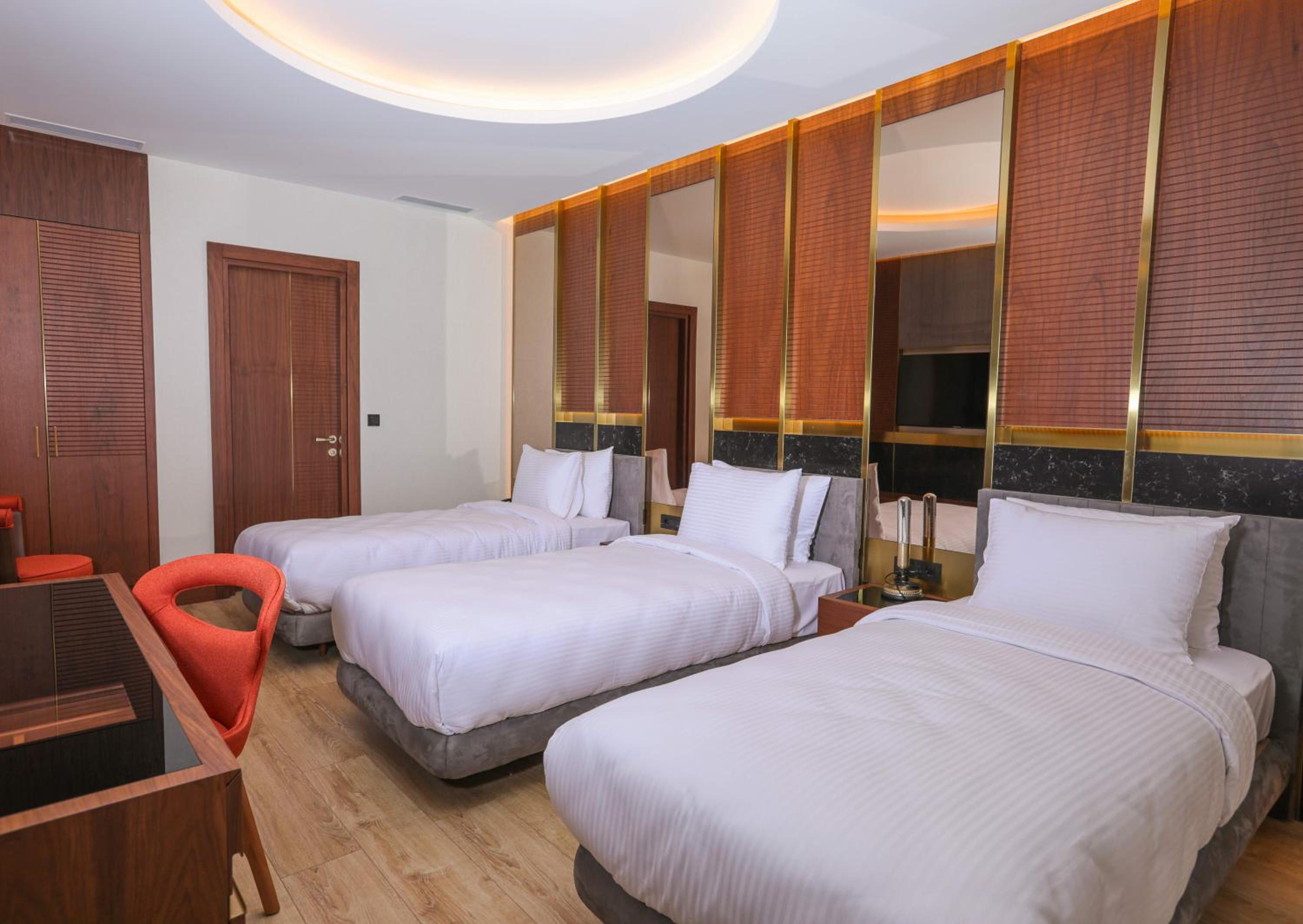 Premier Triple Room photo 1