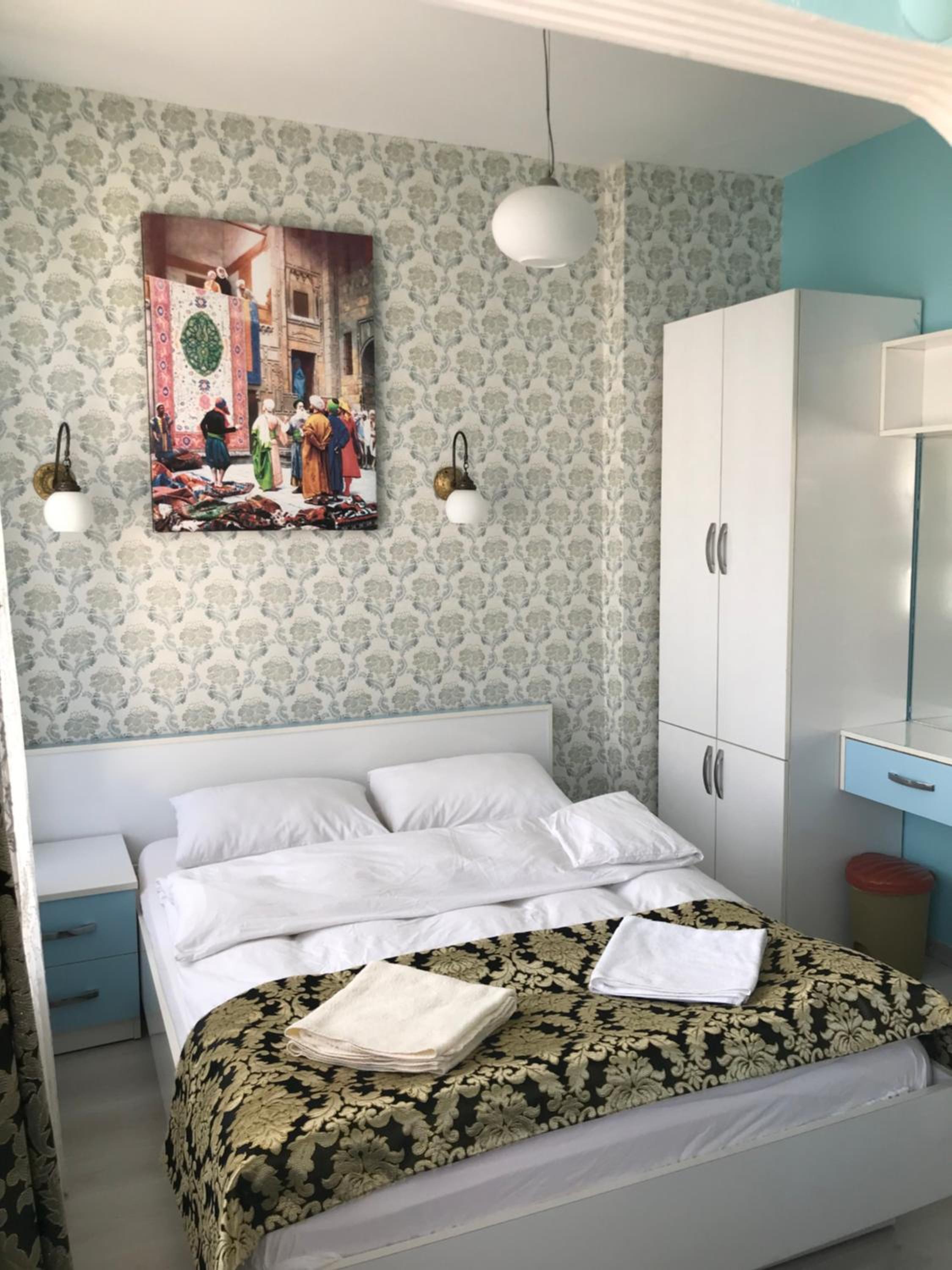 Deluxe Double Room with Side Sea View photo 2