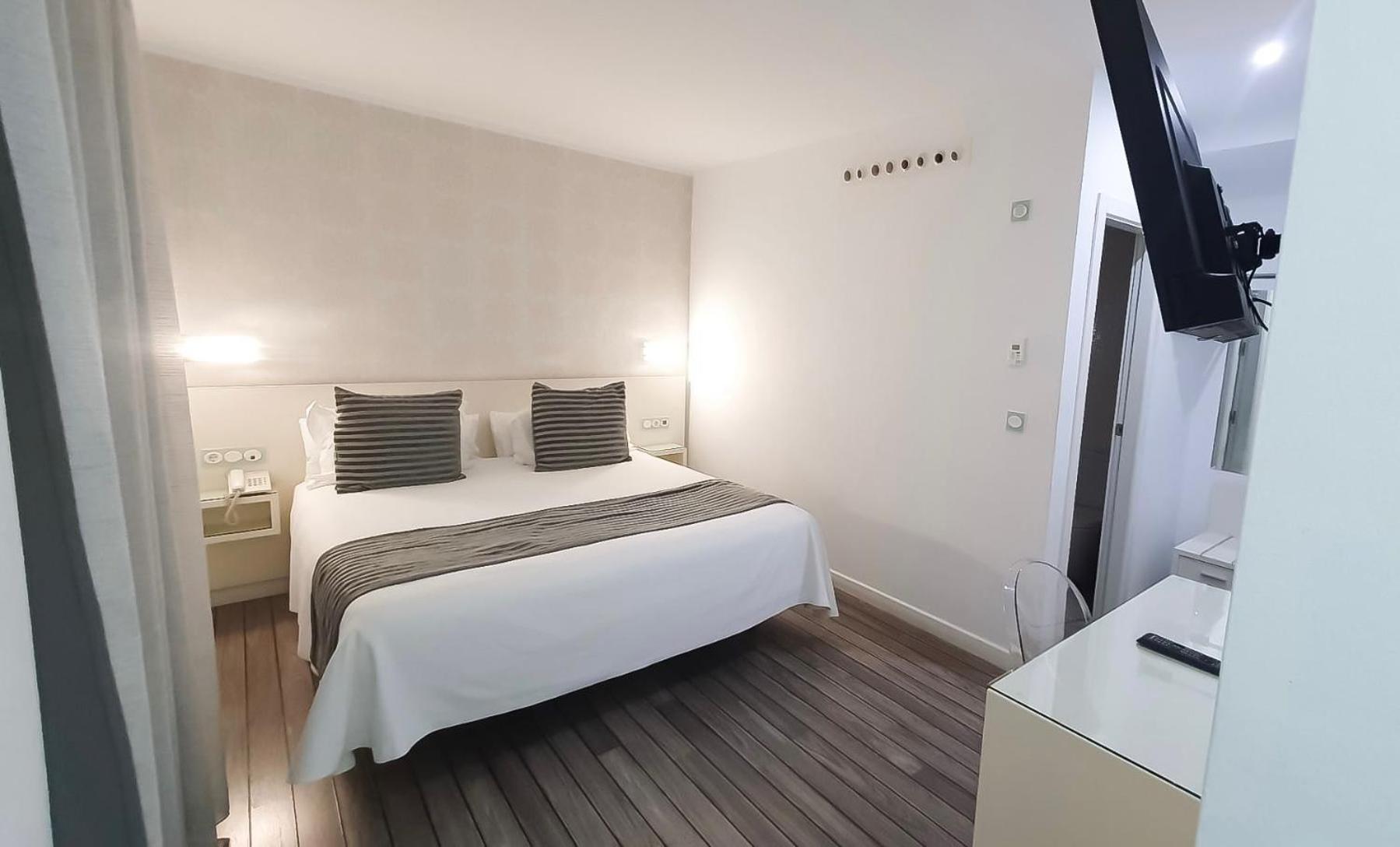 Premium Double Room photo 2
