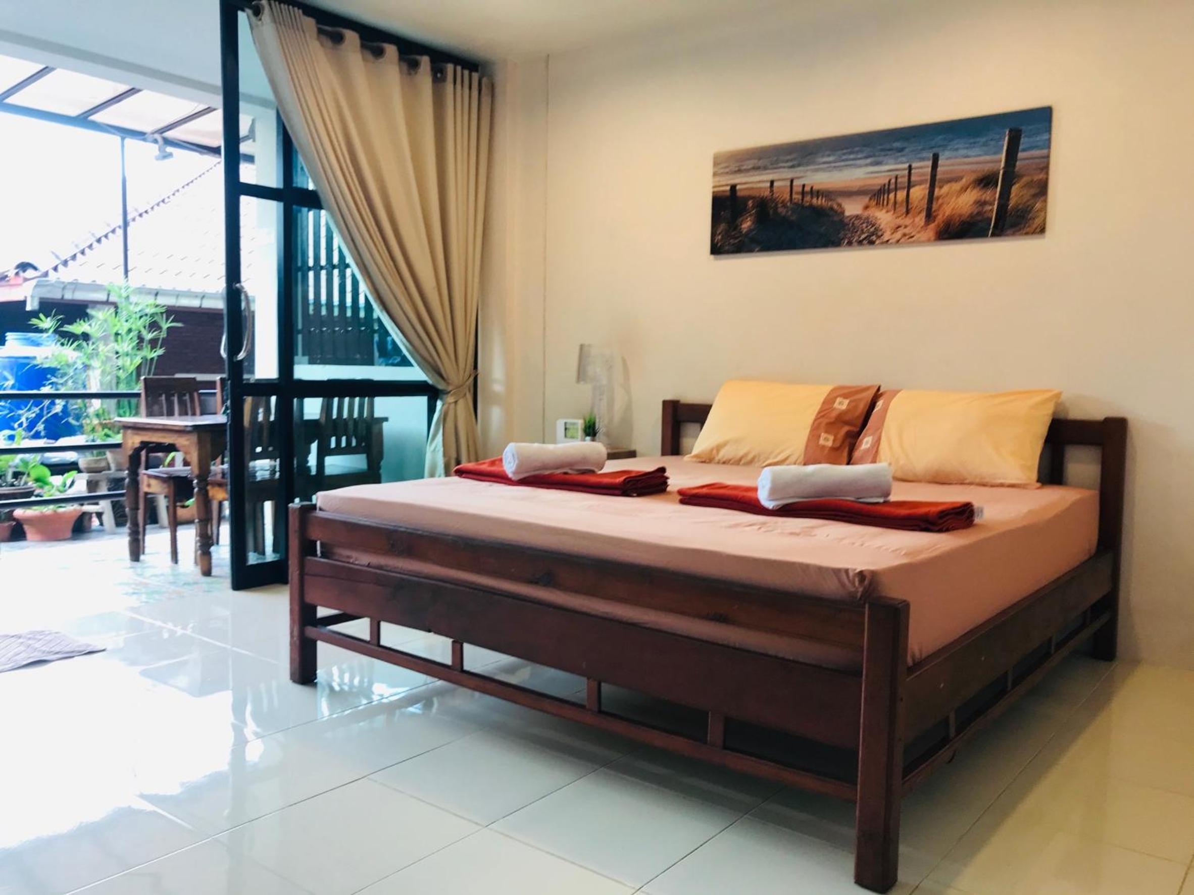 Double Room - Photo 5