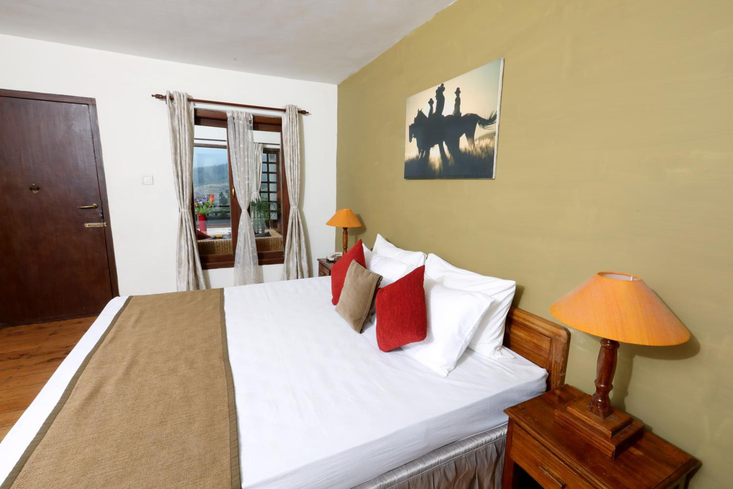 Standard Double Room - Photo 7