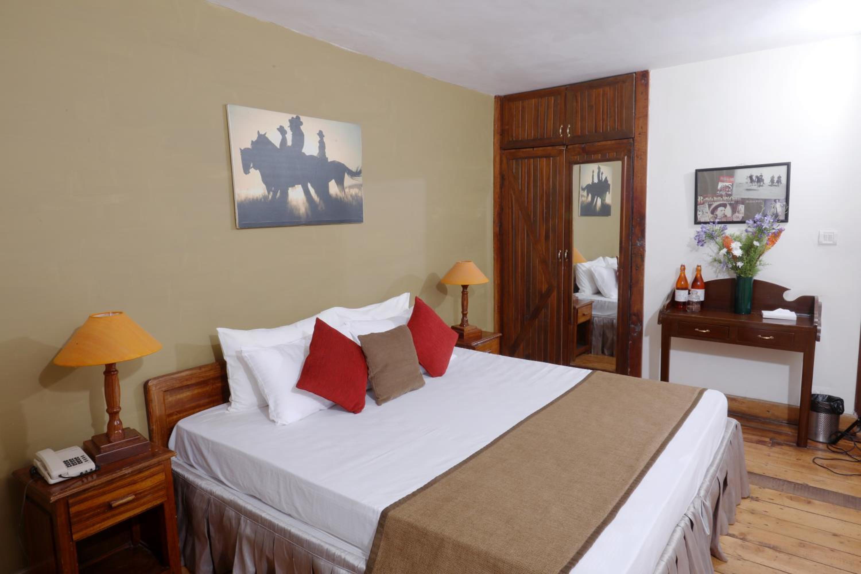 Standard Double Room - Photo 6