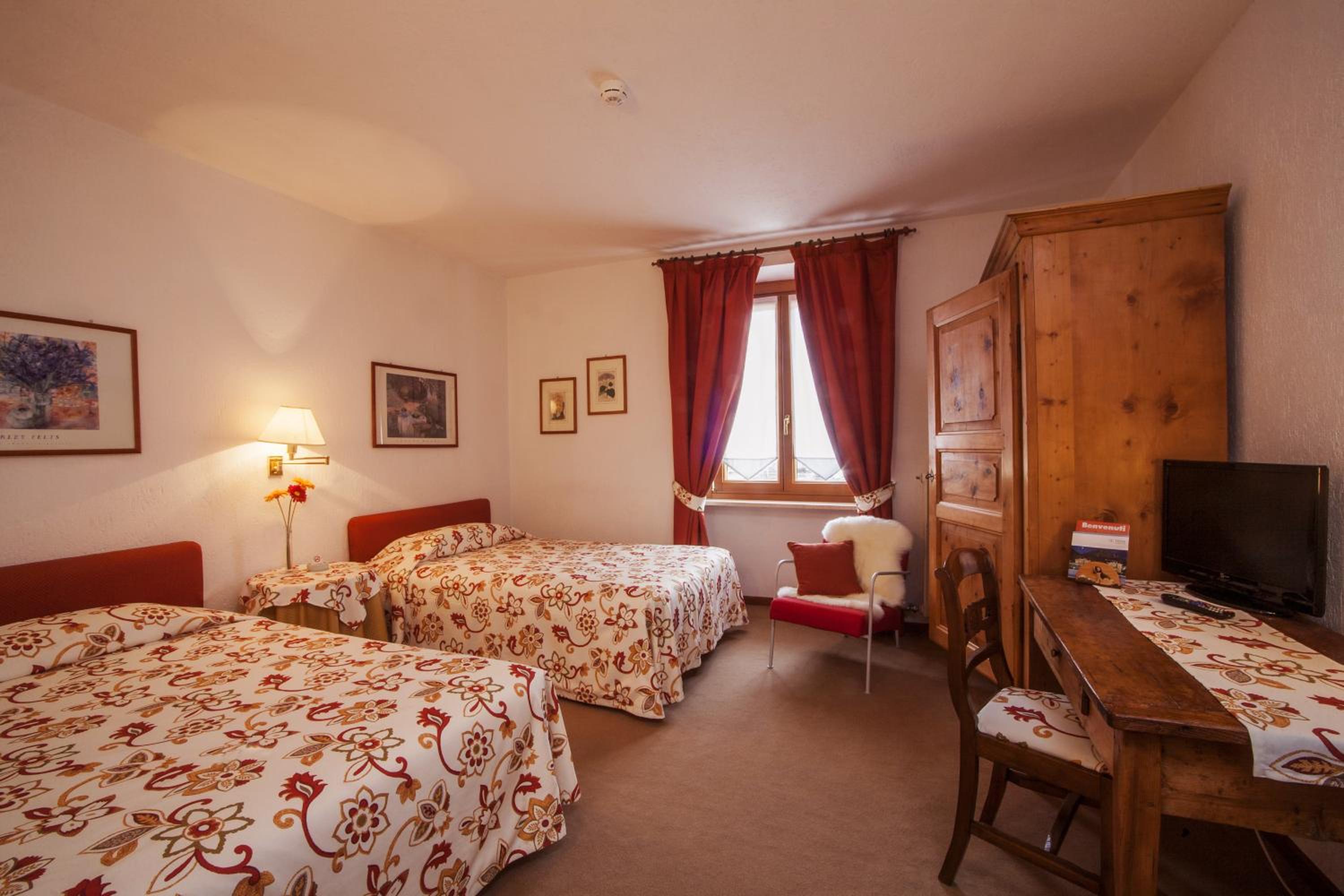 Twin Room