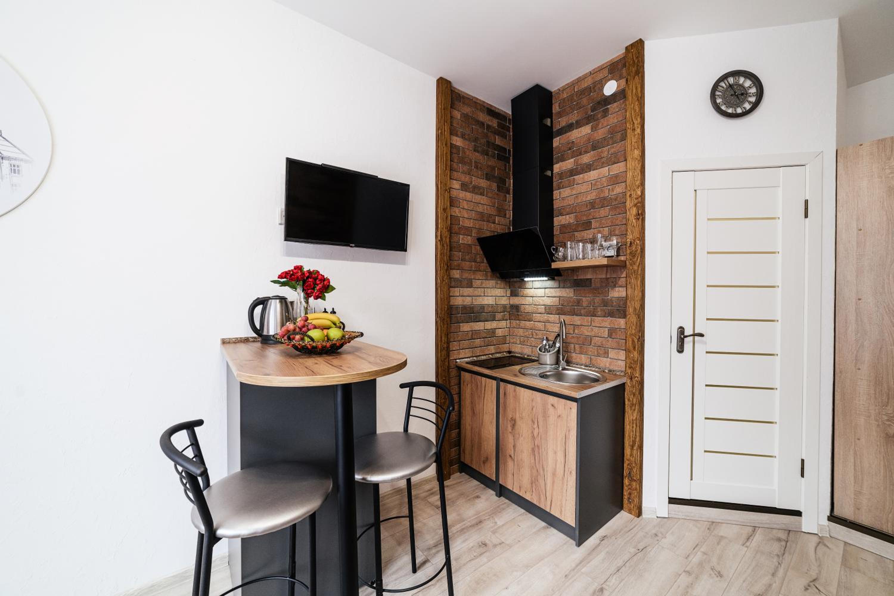 Studio Apartment photo 3