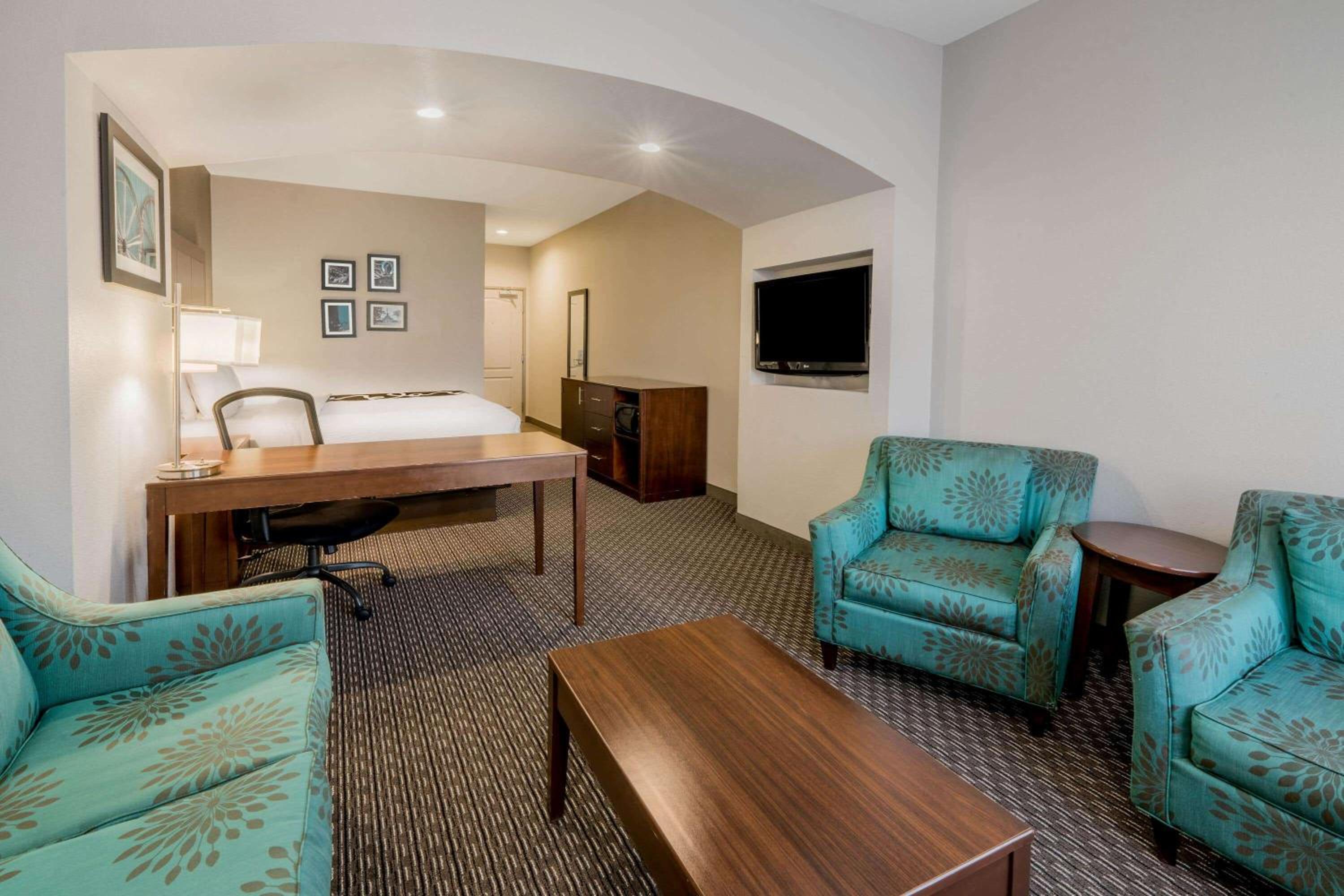 Executive King Room - Photo 1