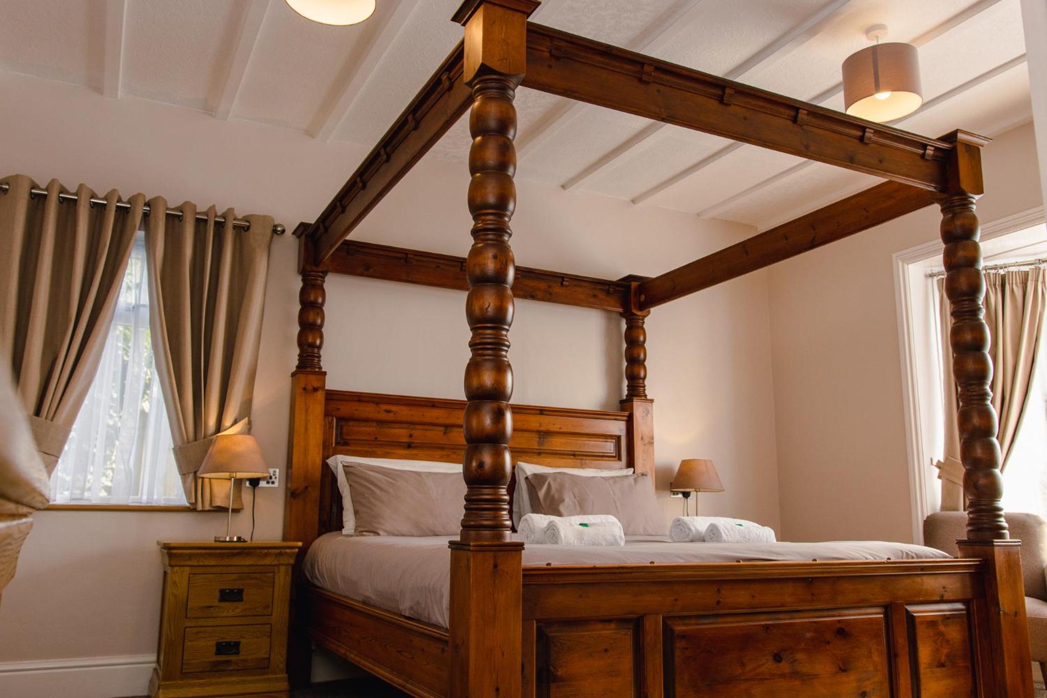 Deluxe King Room photo 1